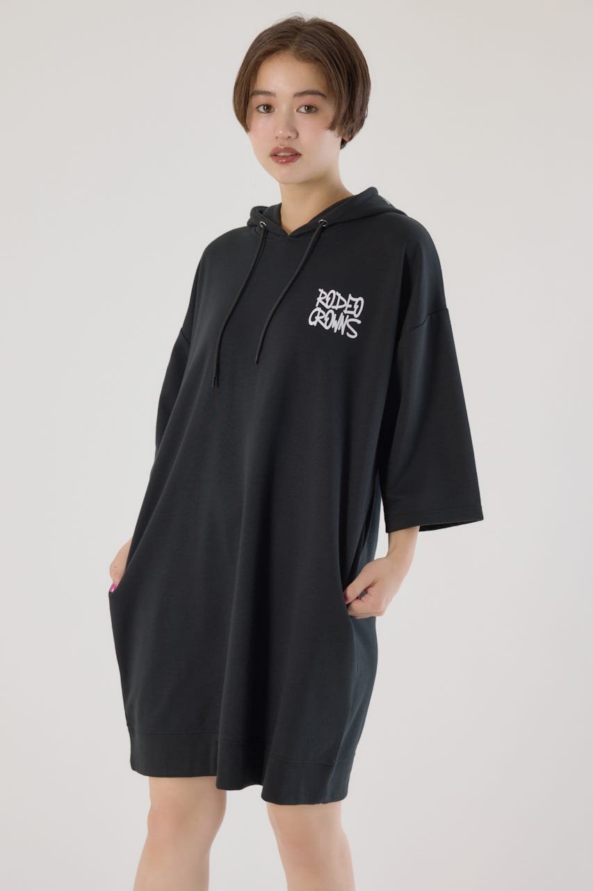 RODEO CROWNS WIDE BOWL Right shoulder LOGOパーカーワンピース ロデオクラウンズワイドボウル ワンピース・ドレス ワンピース カーキグリーン ブラック ホワイト