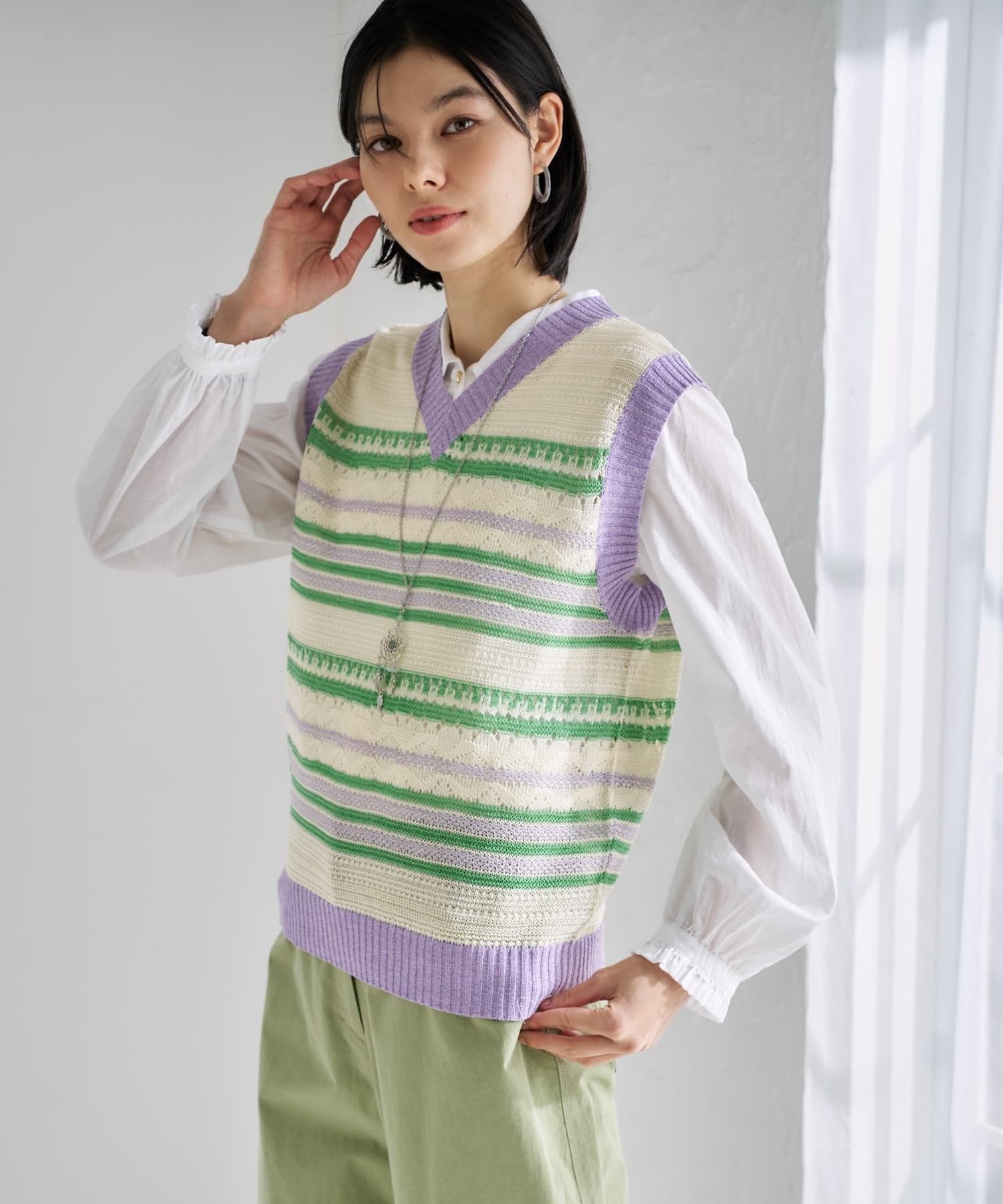 【SALE／24%OFF】CARA O CRUZ Vネック マルチボーダーニットベスト【CoC by CARA O CRUZ】 キャラ・オ・クルス トップス ベスト・ジレ ホワイト【送料無料】