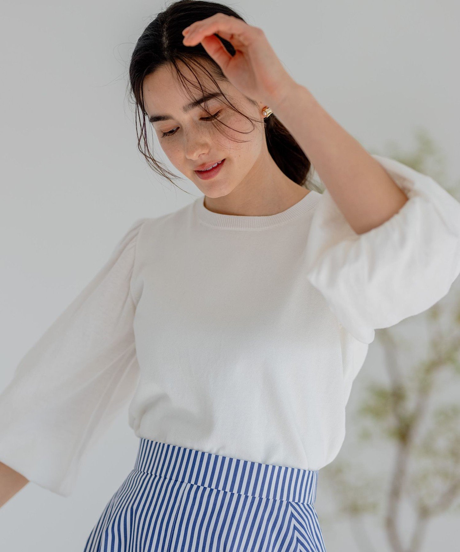 【SALE／40%OFF】組曲 【アンサンブル対応】ハイゲージ 袖ギャザーニット クミキョク トップス ニット ホワイト グリーン ネイビー【送料無料】のサムネイル