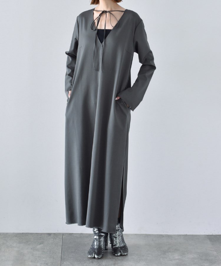 【SALE／30 OFF】DRESSTERIOR CODE A ｜ deep v-neck dress ドレステリア ワンピース ドレス その他のワンピース ドレス グレー【送料無料】