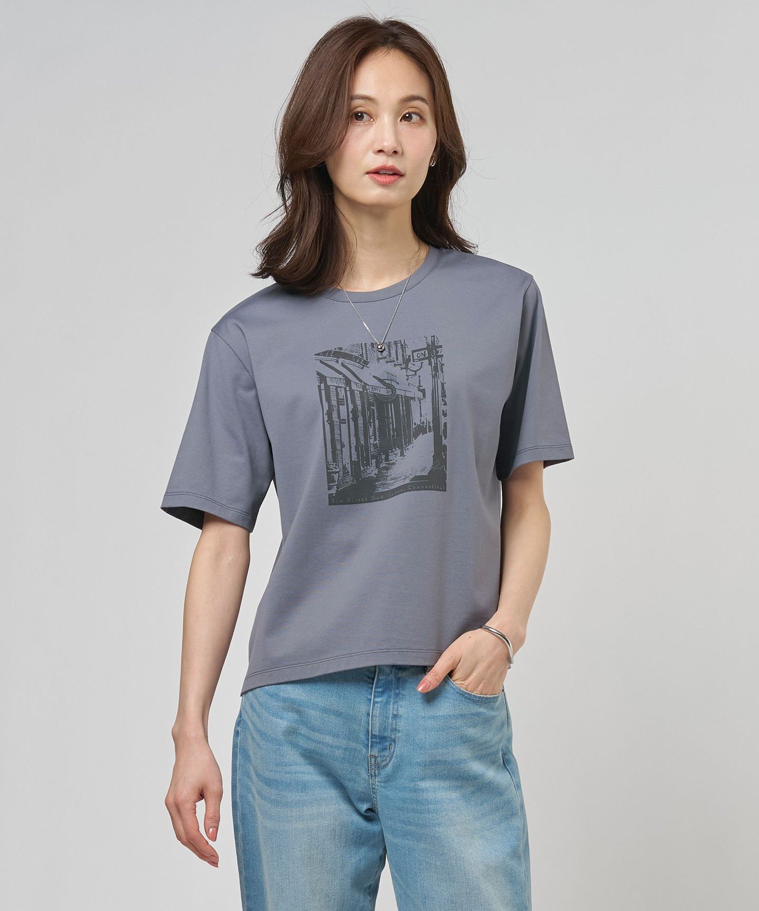 J.PRESS LADIES L プリント Tシャツ ジェイプレス トップス カットソー・Tシャツ ホワイト グレー