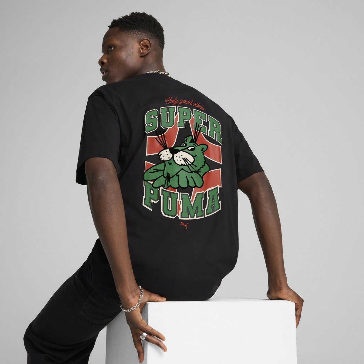 【SALE／30%OFF】PUMA メンズ グラフィックス スーパー プーマ リラックス 半袖 Tシャツ プーマ トップス カットソー・Tシャツ ブラック