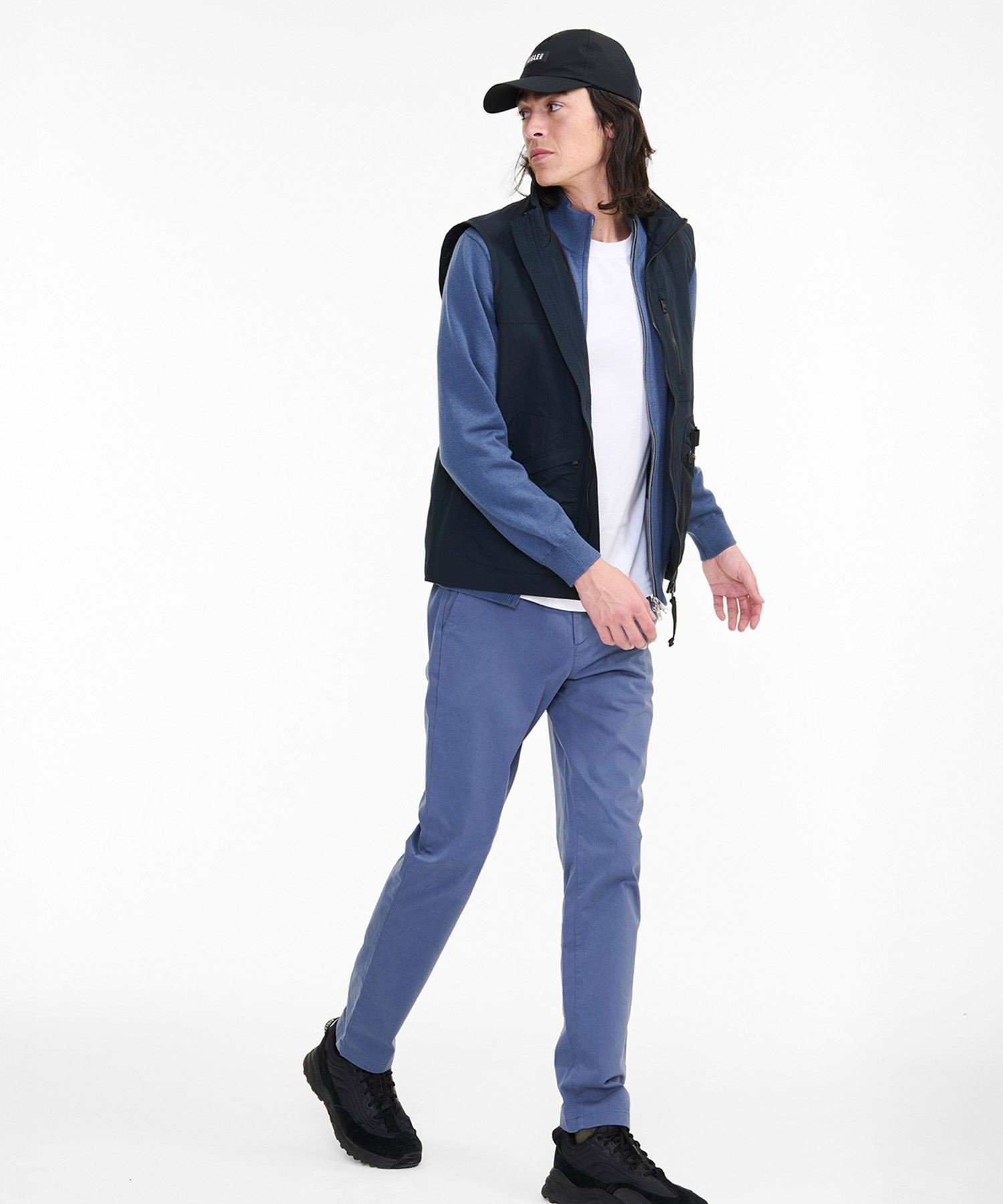 【SALE／30%OFF】AIGLE 撥水マルチポケット ナイロンジレベスト エーグル ジャケット・アウター ダウンジャケット・ダウンベスト ベージュ ブラック【送料無料】