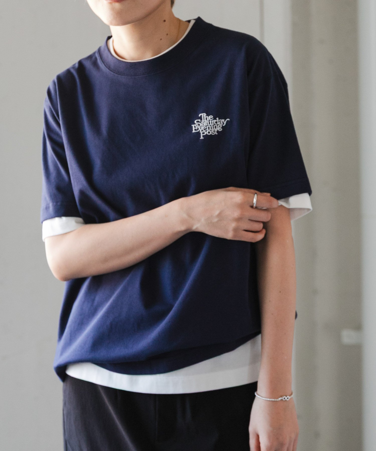 FORK&SPOON バックプリントTシャツ アーバンリサーチドアーズ トップス カットソー・Tシャツ ホワイト ネイビー