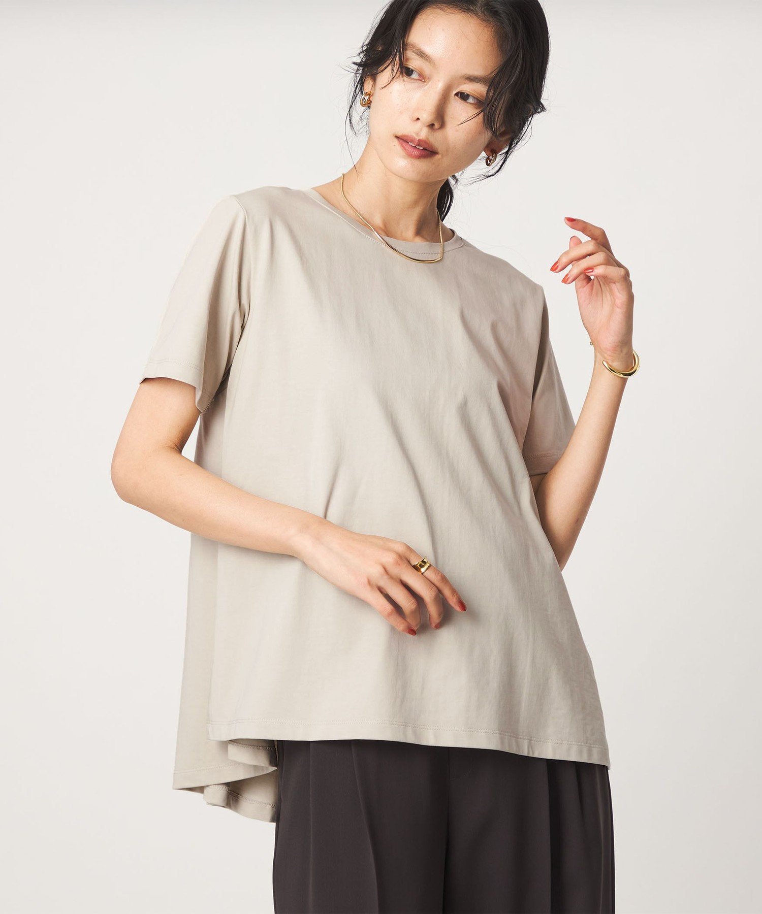 【WEB限定】＜at ease＞バック フレア カットソー 接触冷感 UVカット 遮熱 ユナイテッドアローズ グリーンレーベルリラクシング トップス カットソー・Tシャツ ベージュ ブルー ブラック ホワイト ブラウン