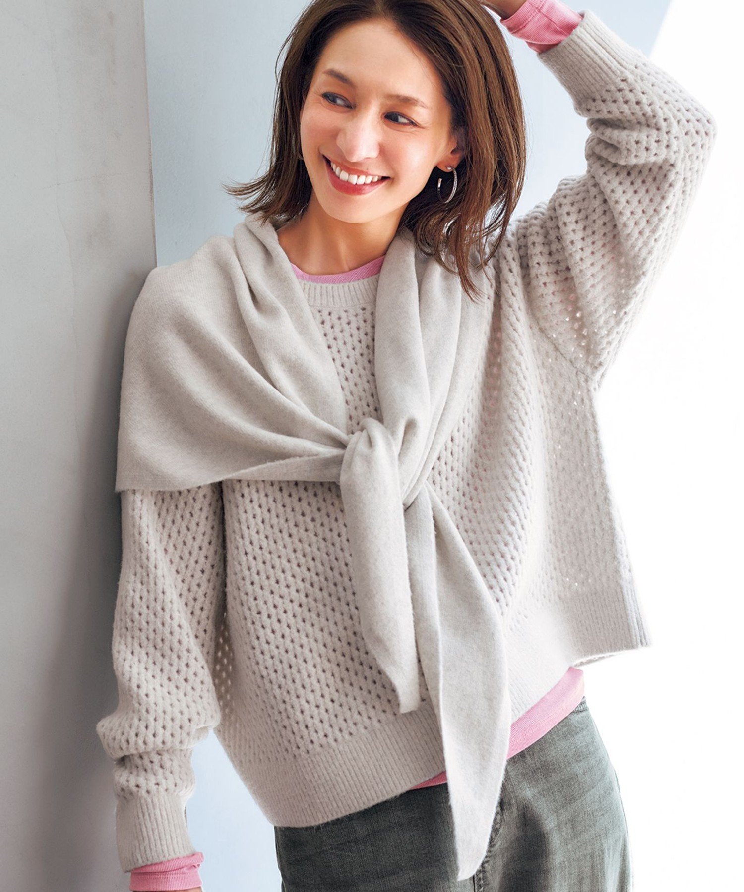 UNFILO 【WEB/一部店舗限定】ふわふわニット 三角ストール アンフィーロ ファッション雑貨 マフラー・ストール・ネックウォーマー グレー ブルー ブラウン ピンク ネイビー【送料無料】のサムネイル