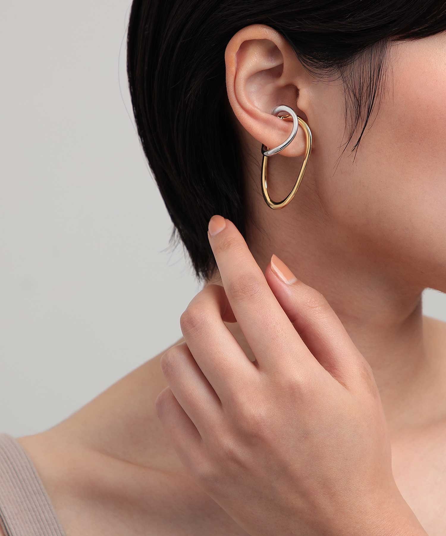 PLUS VENDOME BODY_イヤーカフ プラス ヴァンドーム アクセサリー・腕時計 イヤリング・イヤーカフ ゴールド【送料無料】のサムネイル