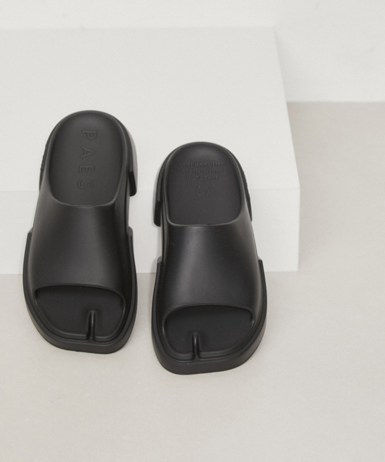 【SALE／20%OFF】ADAM ET ROPE' FEMME PAES SLIDE アダムエロペ