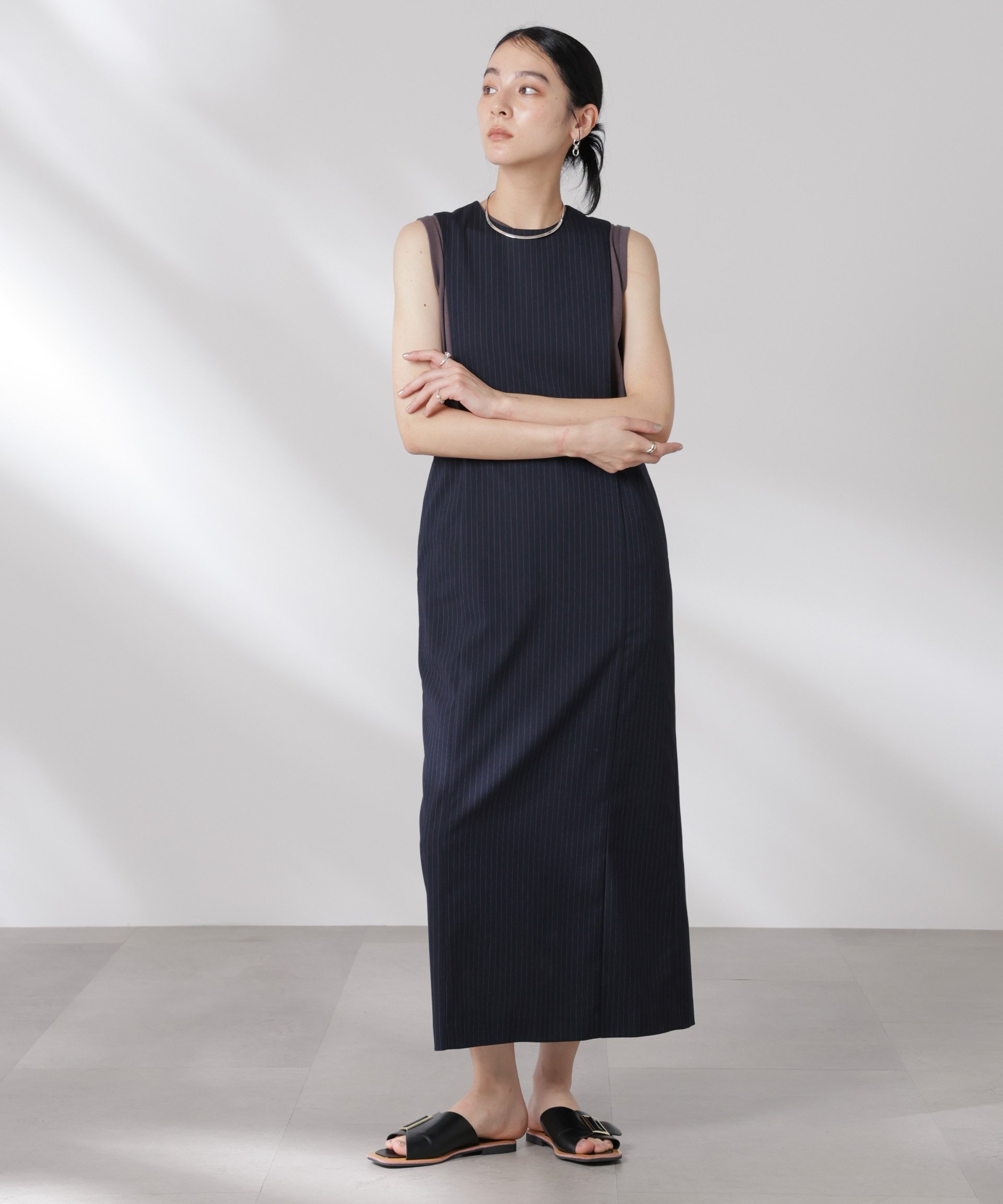 【SALE／60%OFF】NANO universe サイドオープンエプロンワンピース ナノユニバース ワンピース・ドレス ワンピース グレー ネイビー【送料無料】 stylife-15091435 Rakuten Fashion サンプル画像2