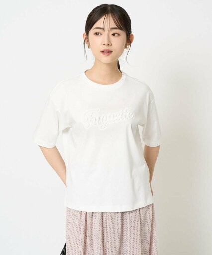 MK MICHEL KLEIN(小さいサイズ) 【小さいサイズ】リラックスシルエット ロゴTシャツ/接触冷感/洗える メゾンドゥサンク トップス カットソー・Tシャツ ホワイト ブラウン【送料無料】 MK MICHEL KLEIN(小さいサイズ) 【小さいサイズ】リラックスシルエット ロゴTシャツ/接触冷感/洗える メゾンドゥサンク トップス カットソー・Tシャツ ホワイト ブラウン【送料無料】