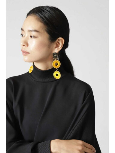 【SALE/60%OFF】ADORE ダブルサークルピアス アドーア アクセサリー・腕時計 その他のアクセサリー・腕時計 イエロー ブラック【送料無料】 【SALE/60%OFF】ADORE ダブルサークルピアス アドーア アクセサリー・腕時計 その他のアクセサリー・腕時計 イエロー ブラック【送料無料】