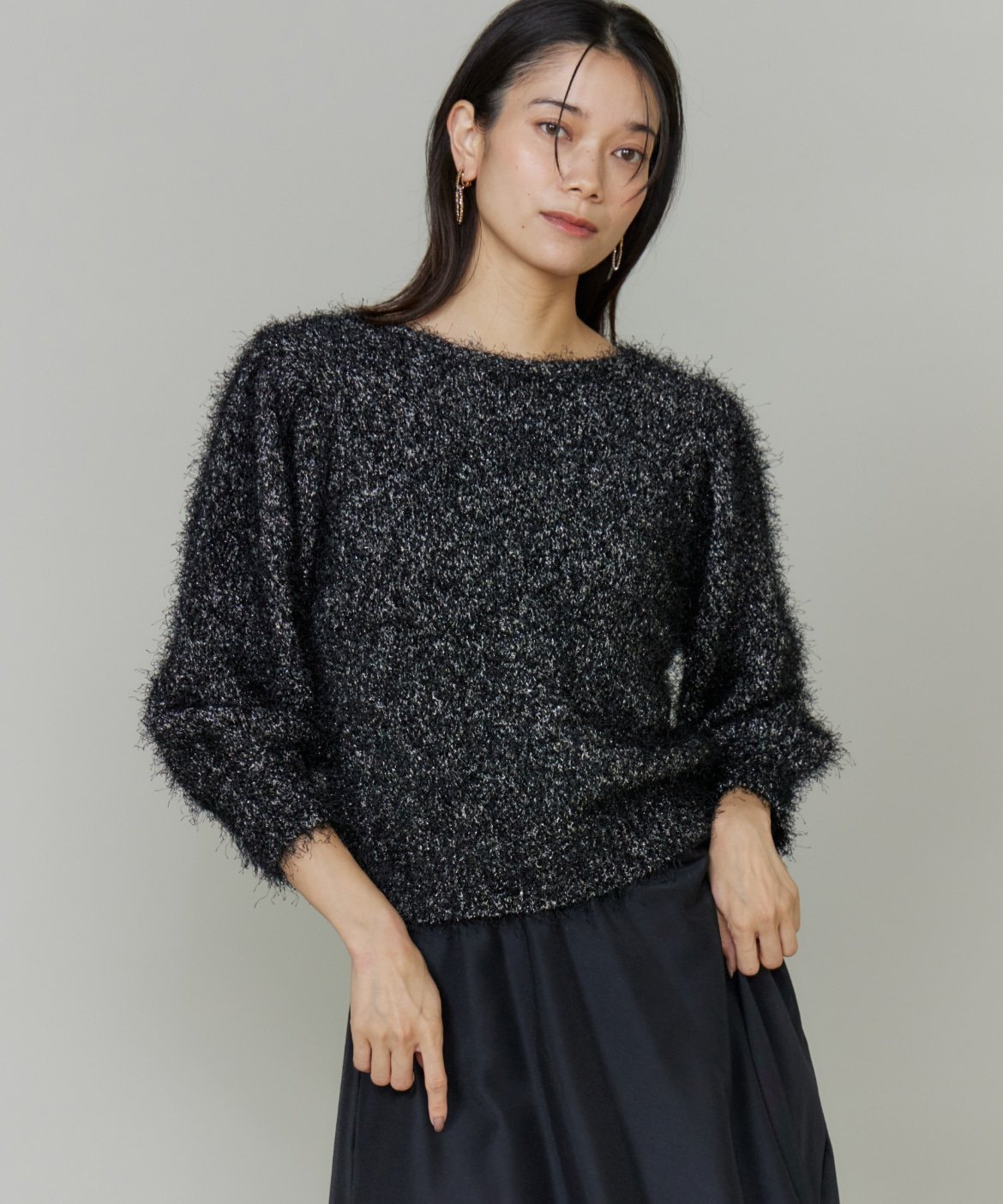 INED 《大きいサイズ》シャギーヤーンニットプルオーバー イネド トップス ニット ホワイト ブラック