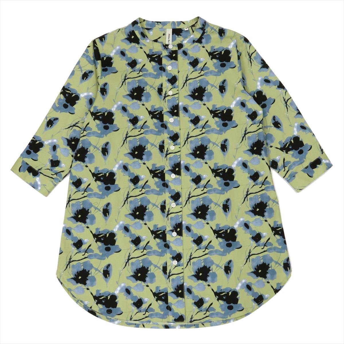 TOKYO SHIRTS（トーキョーシャツ）【Pitta Re:)】 シャツワンピース プリント柄 七分袖 グリーン レディース BL02H101DB20S00-70　◇　PittaRe:)　ピッタリ　◇着る人の『今』のライフスタイルをイメージし、着心地の良さを追求したブランド　PittaRe:)。“動きやすい”“綺麗に見える”をキーワードに、シルエットや素材などに様々なこだわりを詰め込みました。【　プリント柄シャツワンピース　】大きく描かれた花柄デザインが華やかな七分袖シャツワンピース。羽織りにも使いやすい袖丈と裾のラウンドデザインがポイント◎。落ち着いたグリーン女性モデル身長:166cm・着用サイズ:Mプリント柄シャツワンピース【生産国】中国【素材】綿97%ポリウレタン3%【PittaRe:)/ピッタリ】時代とともに変わり続けてきたライフスタイル。ビジネススタイルもまた大きく変わろうとしています。私たち東京シャツも今日までのモノづくりではなく「時代に求められているモノ=明日」をつくる。お客様から求められる声に合わせて変化していく。そんな想いから生まれた『PittaRe:)ピッタリ』は「明日にちょうどいい」をコンセプトに人・環境に寄り添い、共に進歩するブランドです。型番：02H101DB20S0070-70-200 JK9975【採寸】■レディースカジュアル■【Mサイズ】肩幅 / 40 バスト / 97 着丈 / 80 裄丈 / 62【Lサイズ】肩幅 / 42 バスト / 101 着丈 / 80 裄丈 / 63※デザインにより大きさや着丈が異なります。お買い求めの前に必ずサイズ寸法をお確かめください。商品のサイズについて【商品詳細】中国素材：綿97% ポリウレタン3%サイズ：M、L※画面上と実物では多少色具合が異なって見える場合もございます。ご了承ください。商品のカラーについて 【予約商品について】 ※「先行予約販売中」「予約販売中」をご注文の際は予約商品についてをご確認ください。TOKYO SHIRTS（トーキョーシャツ）【Pitta Re:)】 シャツワンピース プリント柄 七分袖 グリーン レディース BL02H101DB20S00-70　◇　PittaRe:)　ピッタリ　◇着る人の『今』のライフスタイルをイメージし、着心地の良さを追求したブランド　PittaRe:)。“動きやすい”“綺麗に見える”をキーワードに、シルエットや素材などに様々なこだわりを詰め込みました。【　プリント柄シャツワンピース　】大きく描かれた花柄デザインが華やかな七分袖シャツワンピース。羽織りにも使いやすい袖丈と裾のラウンドデザインがポイント◎。落ち着いたグリーン女性モデル身長:166cm・着用サイズ:Mプリント柄シャツワンピース【生産国】中国【素材】綿97%ポリウレタン3%【PittaRe:)/ピッタリ】時代とともに変わり続けてきたライフスタイル。ビジネススタイルもまた大きく変わろうとしています。私たち東京シャツも今日までのモノづくりではなく「時代に求められているモノ=明日」をつくる。お客様から求められる声に合わせて変化していく。そんな想いから生まれた『PittaRe:)ピッタリ』は「明日にちょうどいい」をコンセプトに人・環境に寄り添い、共に進歩するブランドです。型番：02H101DB20S0070-70-200 JK9975【採寸】■レディースカジュアル■【Mサイズ】肩幅 / 40 バスト / 97 着丈 / 80 裄丈 / 62【Lサイズ】肩幅 / 42 バスト / 101 着丈 / 80 裄丈 / 63※デザインにより大きさや着丈が異なります。お買い求めの前に必ずサイズ寸法をお確かめください。商品のサイズについて【商品詳細】中国素材：綿97% ポリウレタン3%サイズ：M、L※画面上と実物では多少色具合が異なって見える場合もございます。ご了承ください。商品のカラーについて 【予約商品について】 ※「先行予約販売中」「予約販売中」をご注文の際は予約商品についてをご確認ください。■重要なお知らせ※ 当店では、ギフト配送サービス及びラッピングサービスを行っておりません。ご注文者様とお届け先が違う場合でも、タグ（値札）付「納品書 兼 返品連絡票」同梱の状態でお送り致しますのでご了承ください。 ラッピング・ギフト配送について※ 2点以上ご購入の場合、全ての商品が揃い次第一括でのお届けとなります。お届け予定日の異なる商品をお買い上げの場合はご注意下さい。お急ぎの商品がございましたら分けてご購入いただきますようお願い致します。発送について ※ 買い物カートに入れるだけでは在庫確保されませんのでお早めに購入手続きをしてください。当店では在庫を複数サイトで共有しているため、同時にご注文があった場合、売切れとなってしまう事がございます。お手数ですが、ご注文後に当店からお送りする「ご注文内容の確認メール」をご確認ください。ご注文の確定について ※ Rakuten Fashionの商品ページに記載しているメーカー希望小売価格は、楽天市場「商品価格ナビ」に登録されている価格に準じています。 商品の価格についてTOKYO SHIRTSTOKYO SHIRTSのシャツワンピースワンピース・ドレスご注文・お届けについて発送ガイドラッピンググッズ3,980円以上送料無料ご利用ガイド