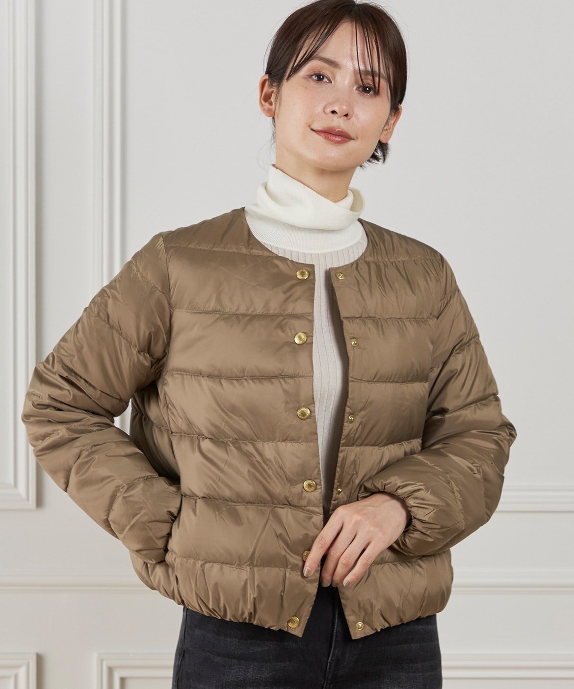 INED 《Traditional Weatherwear》ショートダウン ARKLEY イネド ジャケット・アウター ダウンジャケット・ダウンベスト ブラック ベージュ