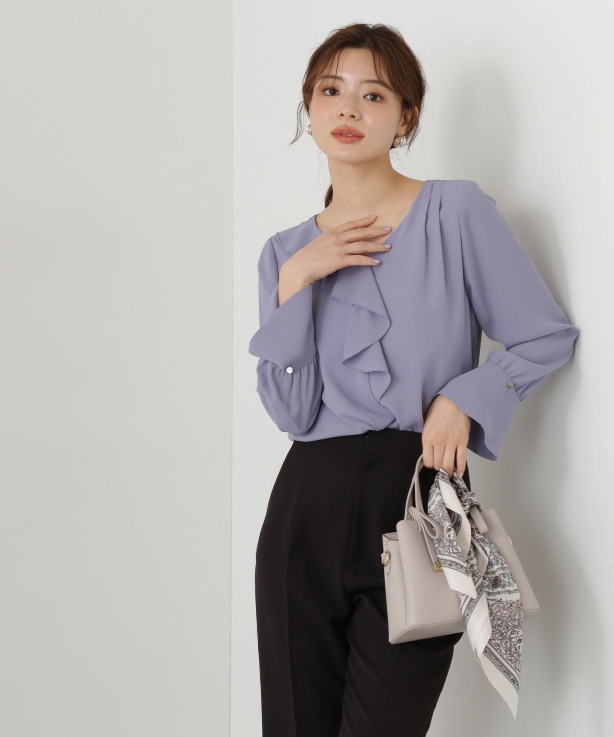 PROPORTION BODY DRESSING アシメラッフルブラウス プロポーションボディドレッシング トップス シャツ・ブラウス ホワイト ピンク ブルー【送料無料】のサムネイル