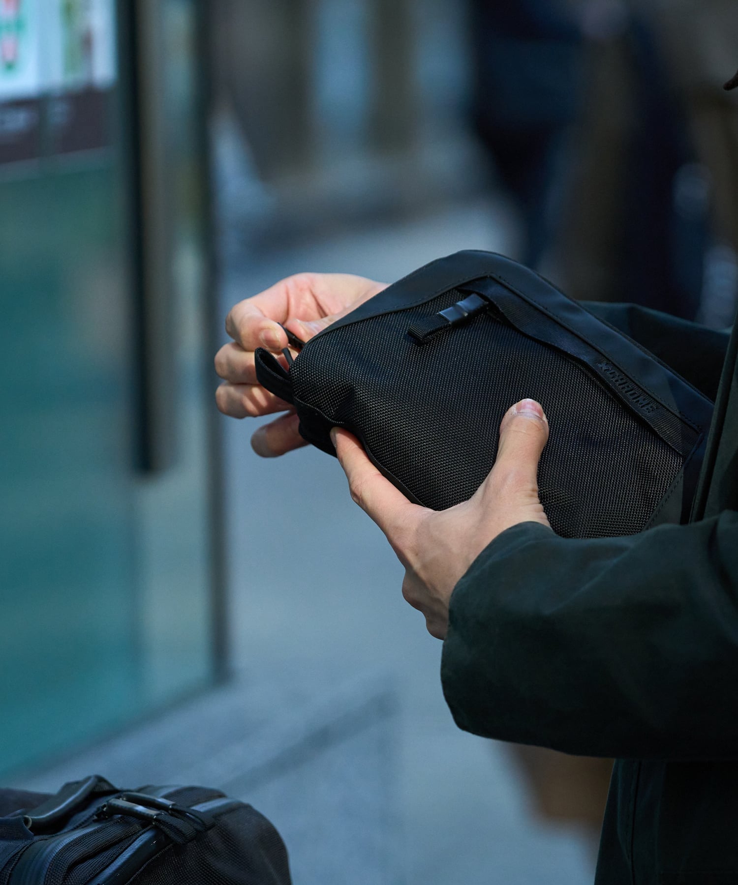 (M)AXCEL CABLE POUCH クローム 財布・ポーチ・ケース ポーチ ブラック