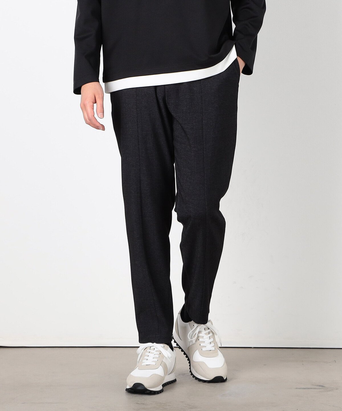 【セットアップ対応】デニムライクジャージ テーパードパンツ コムサイズム パンツ スラックス・ドレスパンツ ブラック ネイビー