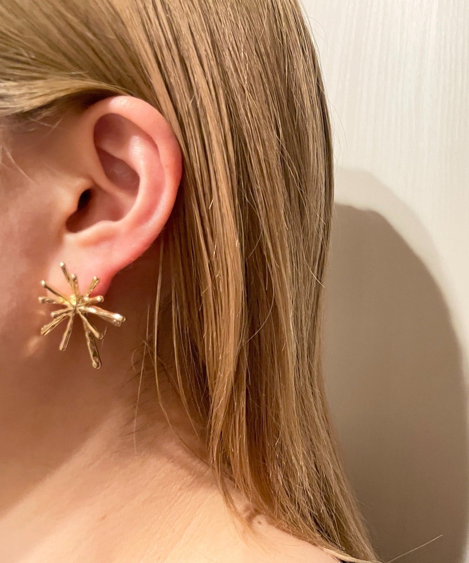 【amplis】comeriピアス ゴールド ジュエルアディクト アクセサリー・腕時計 ピアス ゴールド