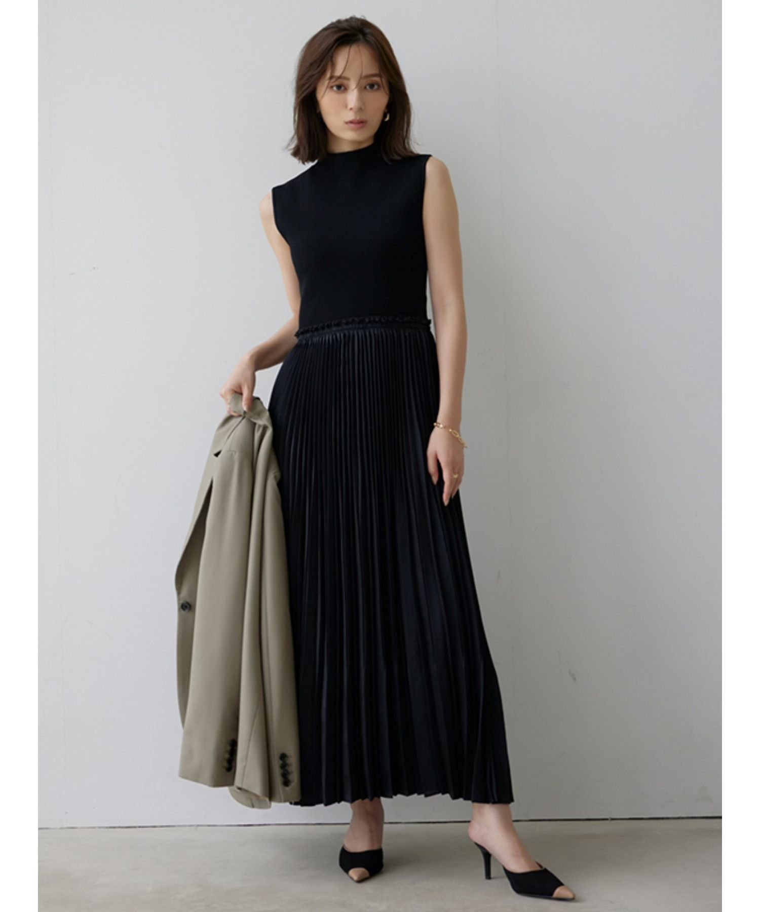 【SALE／50%OFF】anuans プリーツドッキングニットワンピース アニュアンス ワンピース・ドレス ワンピース ブラック ホワイト ベージュ ピンク【送料無料】のサムネイル