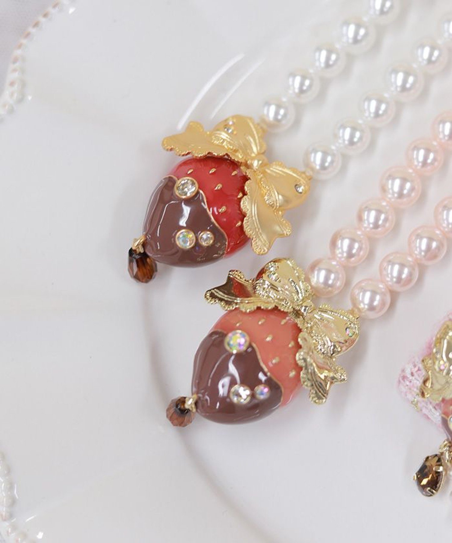 axes femme POETIQUE ストロベリーフォンデュネックレス アクシーズファム アクセサリー・腕時計 ネックレス ピンク