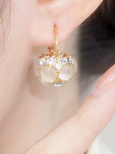 【SALE/33%OFF】Coo+i デザインボールピアス スレンダー アクセサリー・腕時計 ピアス ホワイト 【SALE/33%OFF】Coo+i デザインボールピアス スレンダー アクセサリー・腕時計 ピアス ホワイト