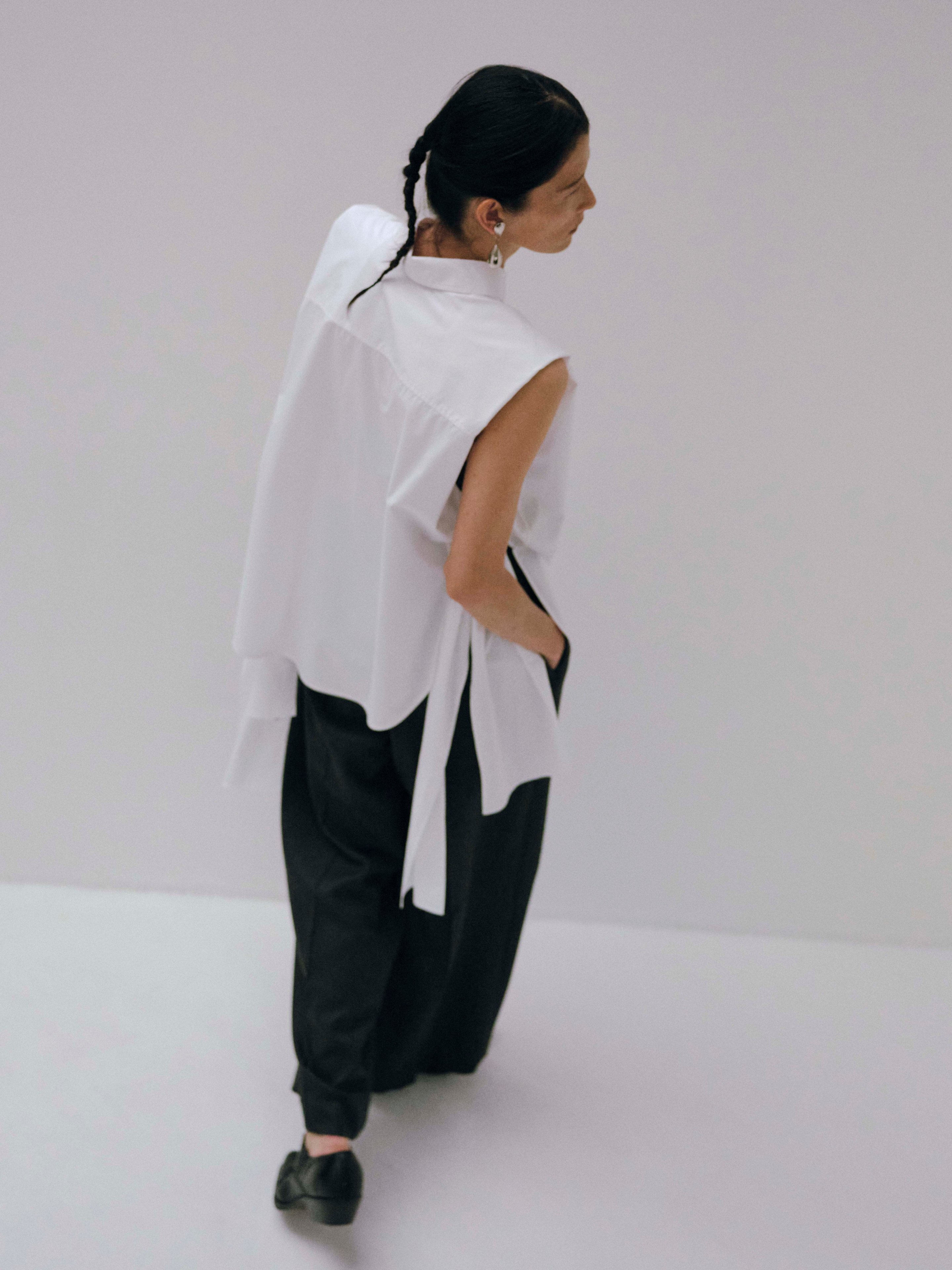 styling/ サイドリボン2WAYノースリーブシャツ スタイリング トップス シャツ・ブラウス ホワイト ブラック ブルー【送料無料】のサムネイル