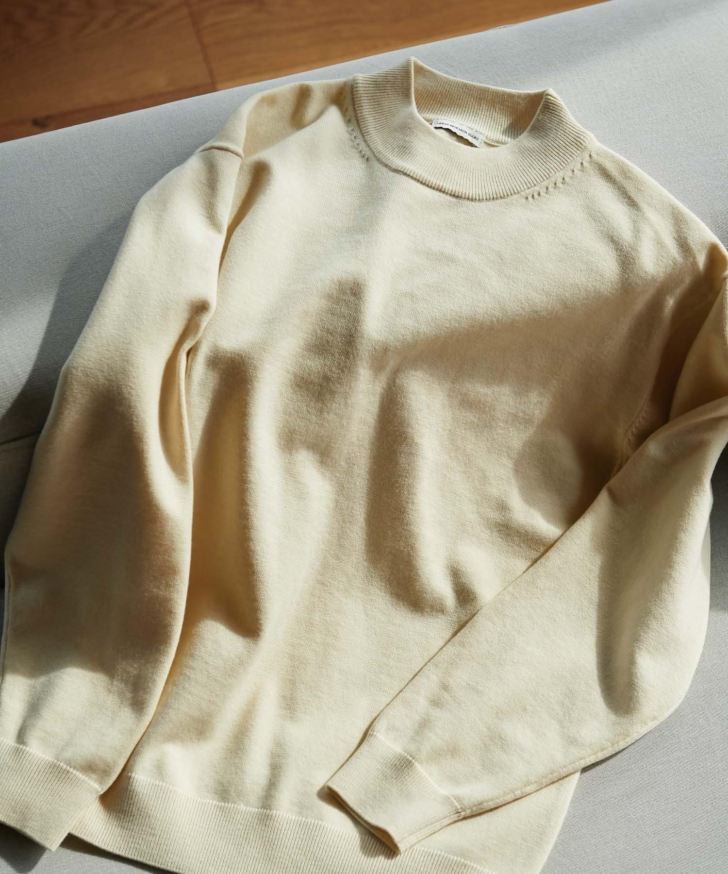 URBAN RESEARCH DOORS 『UR TECH 200日ニット』モックネックプルオーバー アーバンリサーチドアーズ トップス ニット ホワイト ブラウン グリーン ブラック【送料無料】