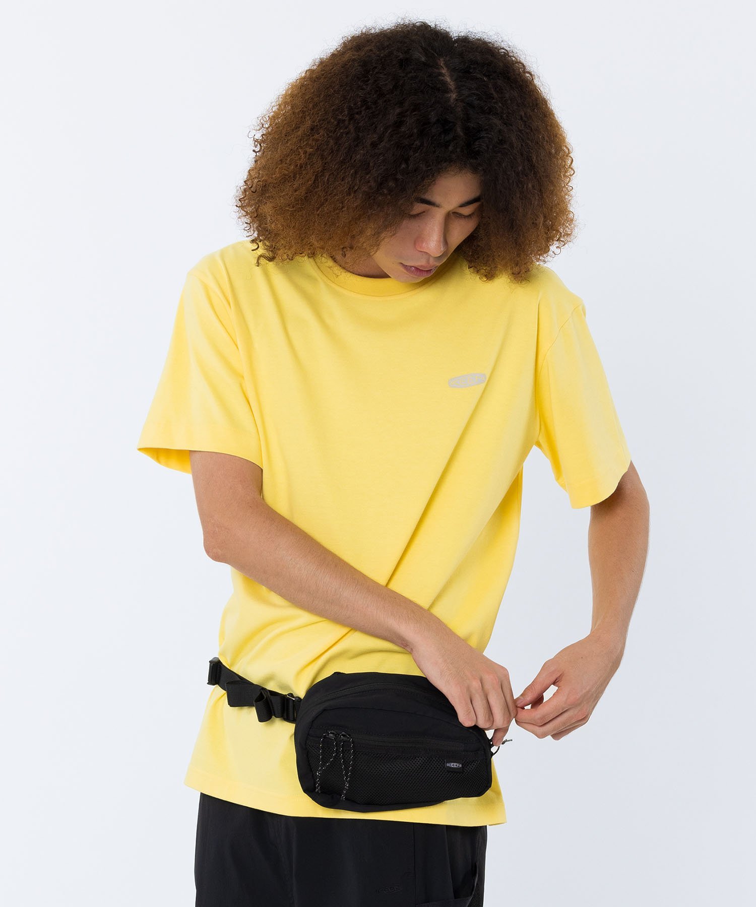 KEEN NYLON HIP BAG ユニセックス ナイロン ヒップ バッグ キーン バッグ ボディバッグ・ウエストポーチ ブラック
