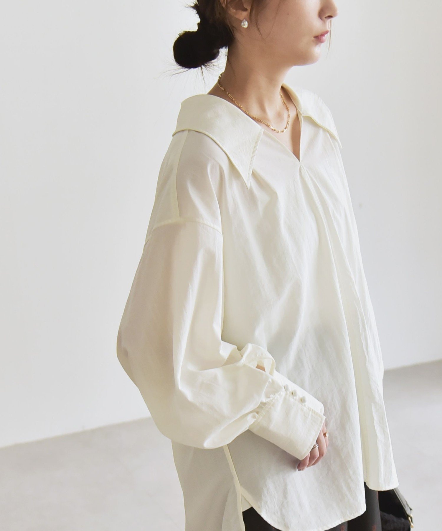 quaranciel quaranciel: ナイロン タスラン ビッグカラー シャツ ブラウス シップス トップス シャツ・ブラウス ホワイト グレー