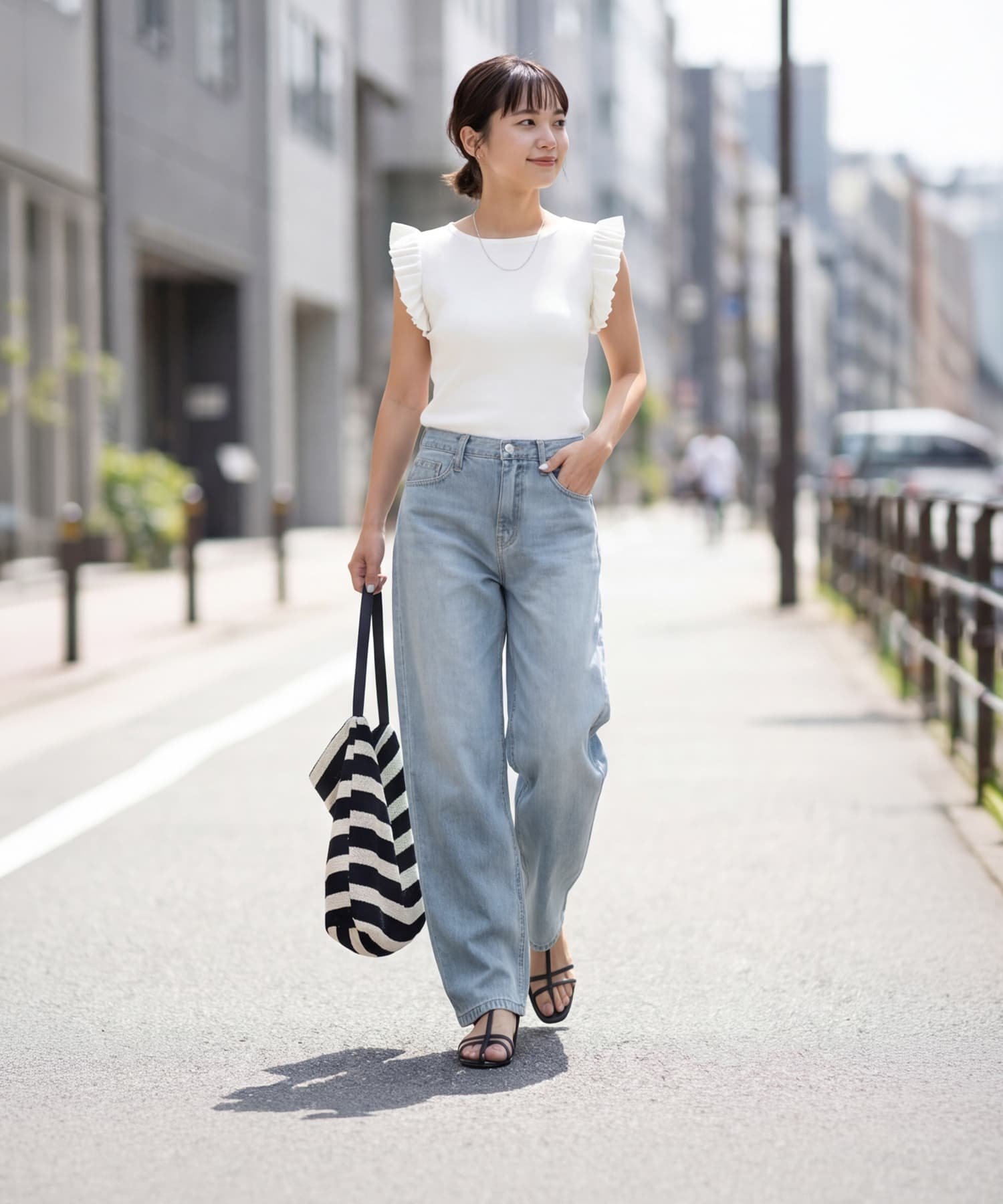 STYLE DELI 暑くないブライトブルーのセミバレルデニム スタイルデリ パンツ ジーンズ・デニムパンツ ブルー