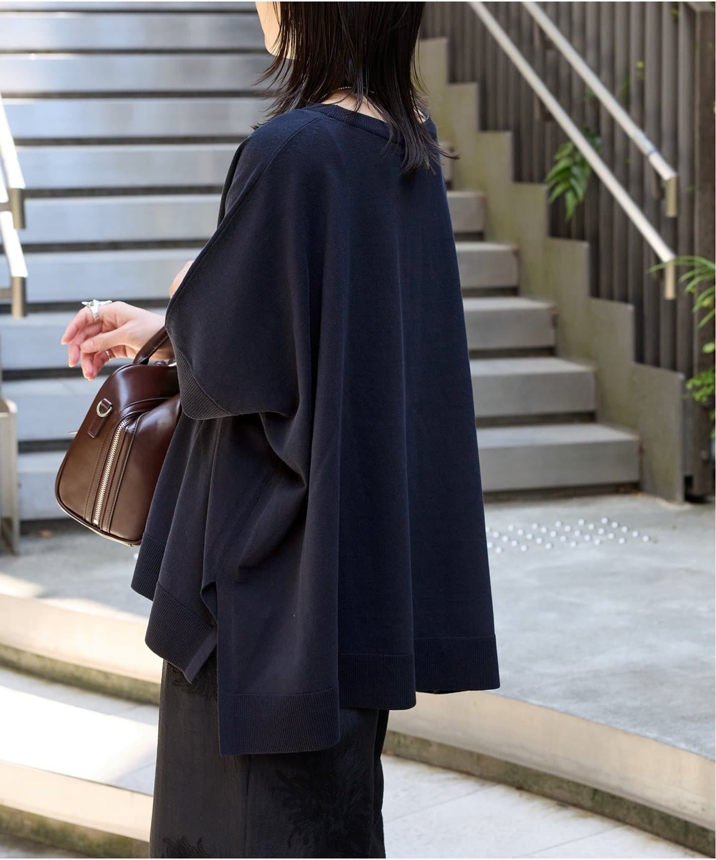 【SALE／30%OFF】JOURNAL STANDARD 《追加》アイスコットンポンチョプルオーバー ジャーナル スタンダード トップス ニット ネイビー グリーン ホワイト【送料無料】のサムネイル