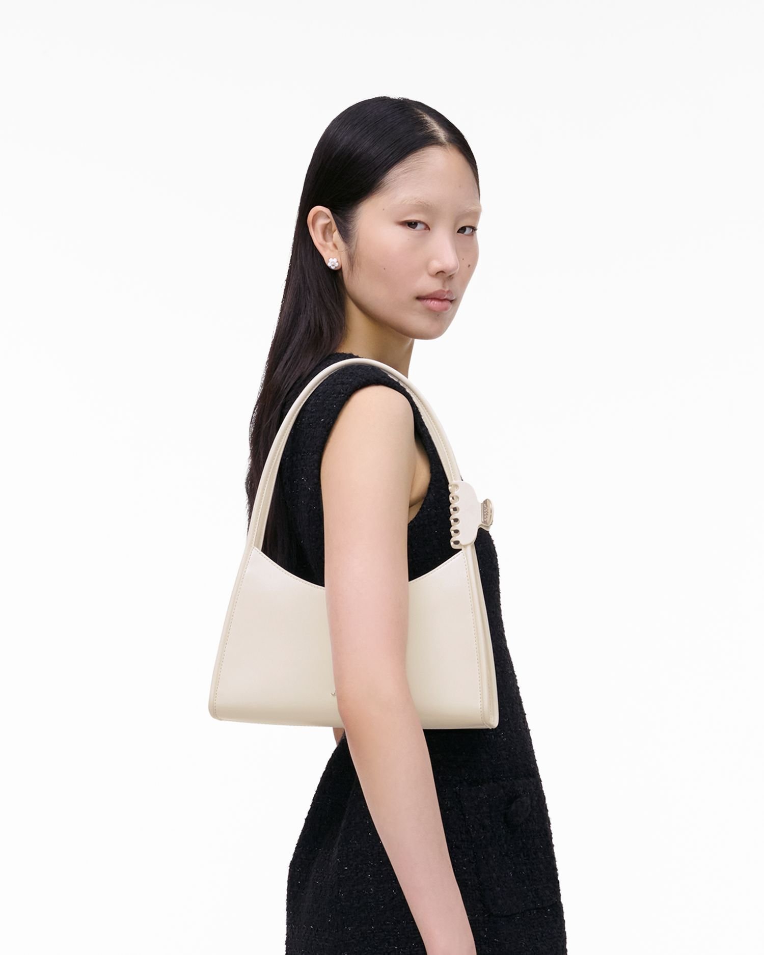 MARC JACOBS 【公式】THE GLAM CLAW CLIP SHOULDER/ザ グラム クロー クリップ ショルダー バッグ マーク ジェイコブス バッグ ショルダーバッグ ホワイト【送料無料】
