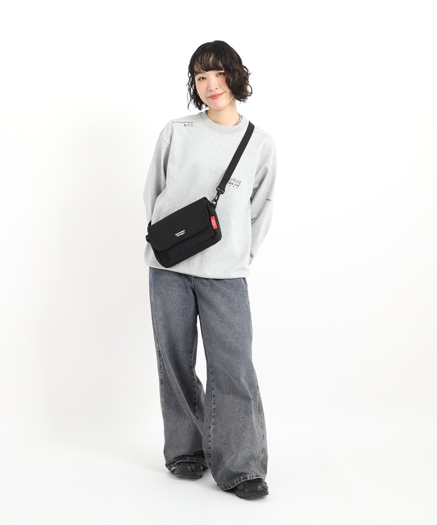 Manhattan Portage COBBLE HILL FAR ROCKAWAY BAG MAGNET マンハッタンポーテージ バッグ ショルダーバッグ ブラック