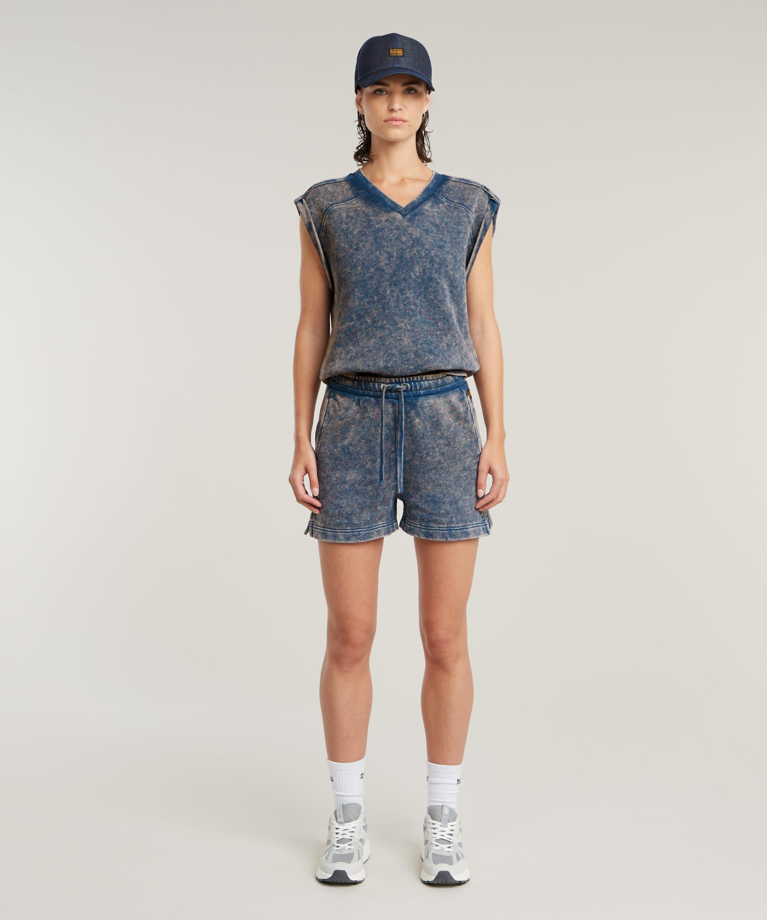 【公式ショップ】OVERDYED SWEAT SHORTS/ヴィンテージライクオーバーダイスウェットショートパンツ ジースターロゥ パンツ その他のパンツ ブルー