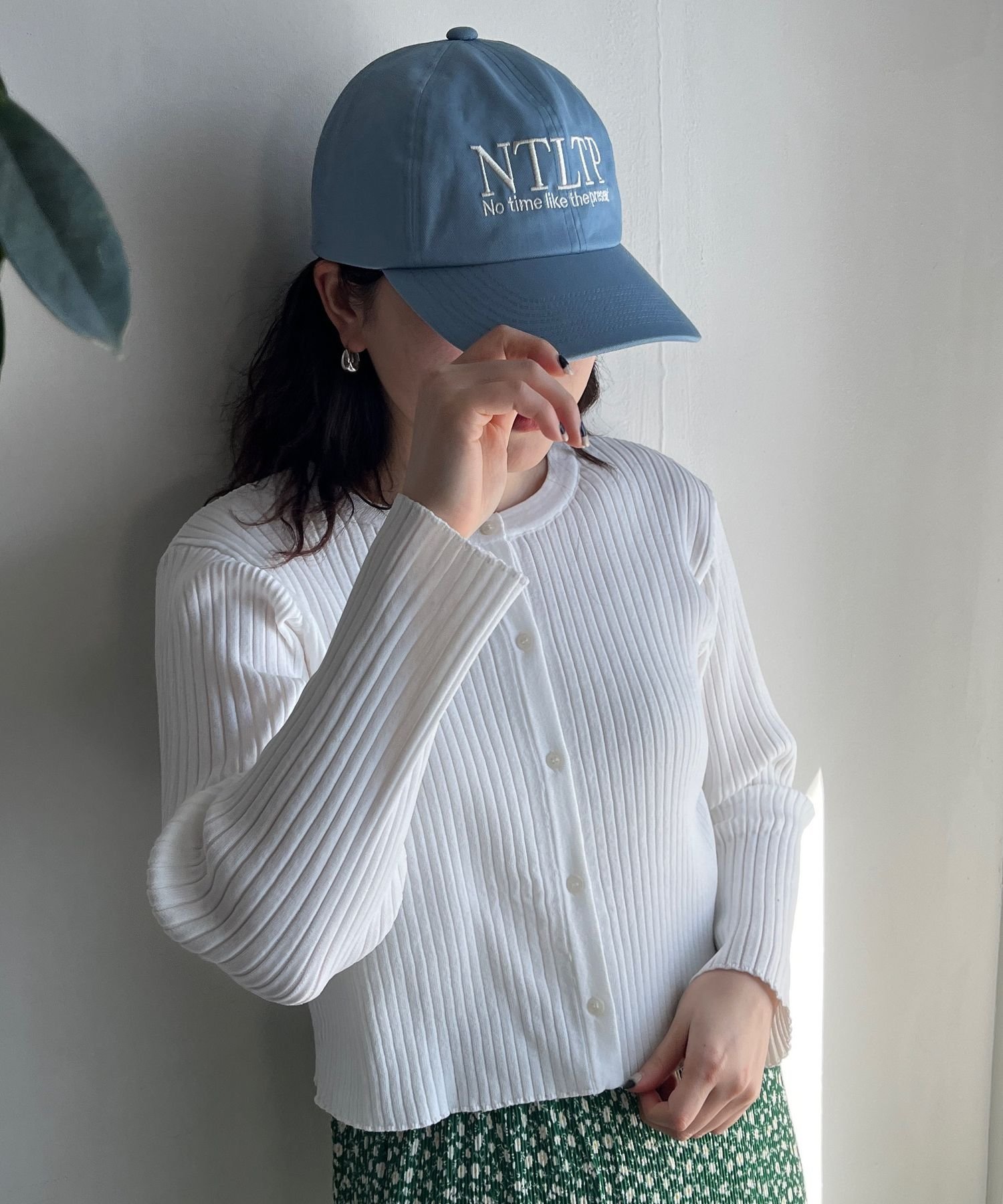 【SALE／30%OFF】LOWRYS FARM (W)2WAYクロップドCDLS ローリーズファーム トップス カーディガン ホワイト ベージュ グリーン ピンク ブラックのサムネイル