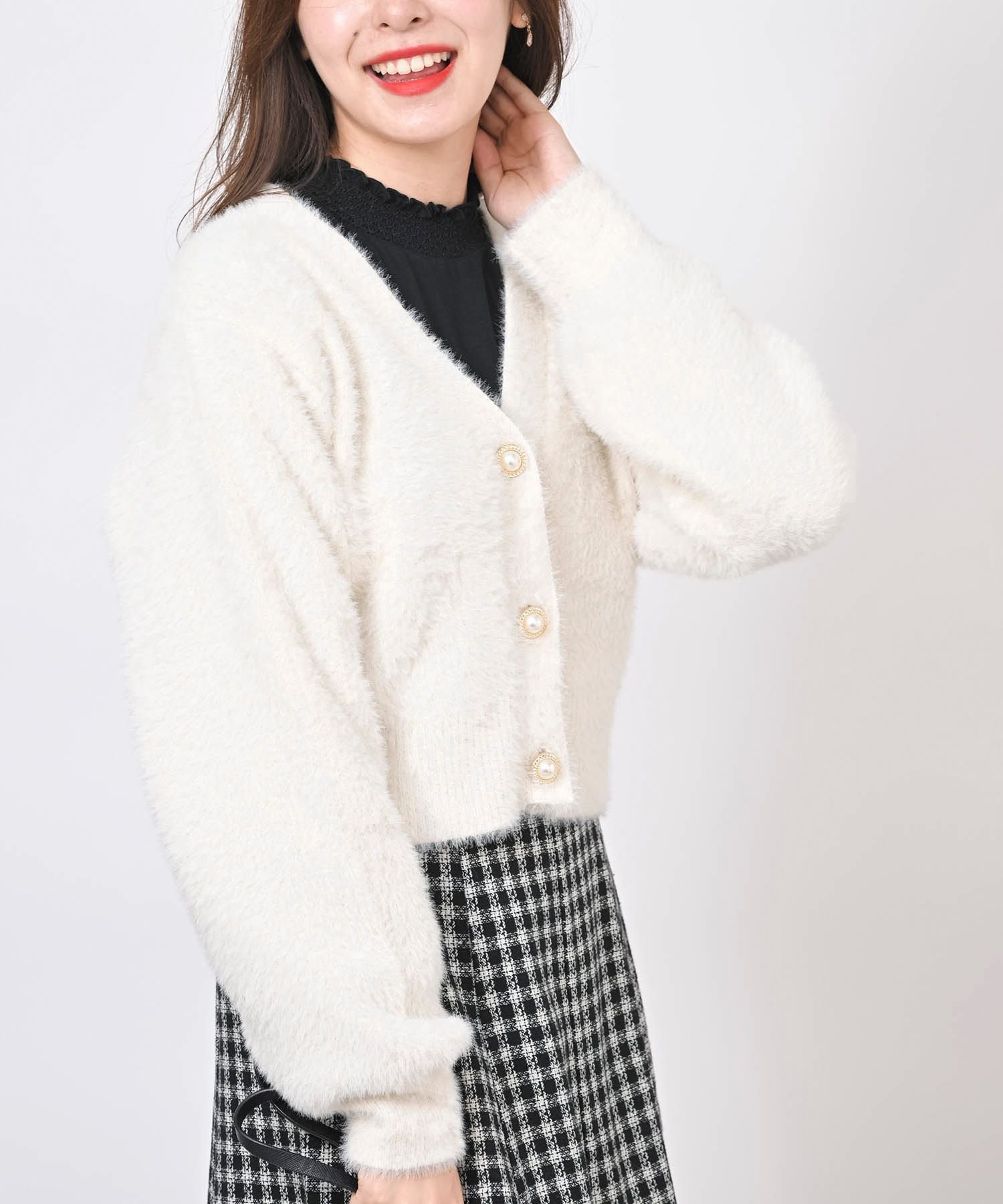 rps パールボタンフェザーショートカーディガン アールピーエス トップス カーディガン ベージュ ホワイト グレーのサムネイル