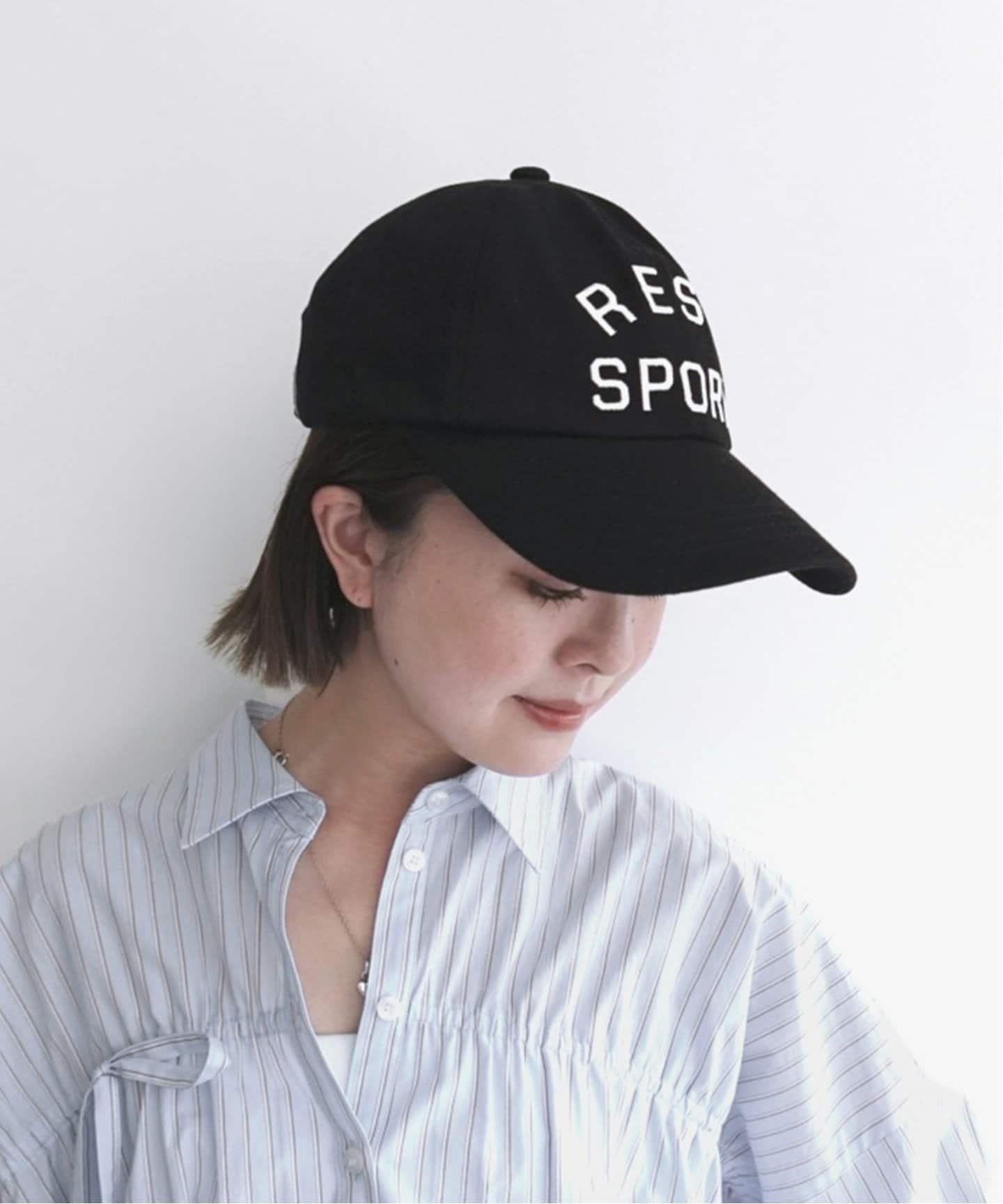 U by SPICK&SPAN Rest&Recreation/レストアンドレクリエーション RS LOGO CAP ユーバイスピックアンドスパン 帽子 キャップ ブラック【送料無料】のサムネイル