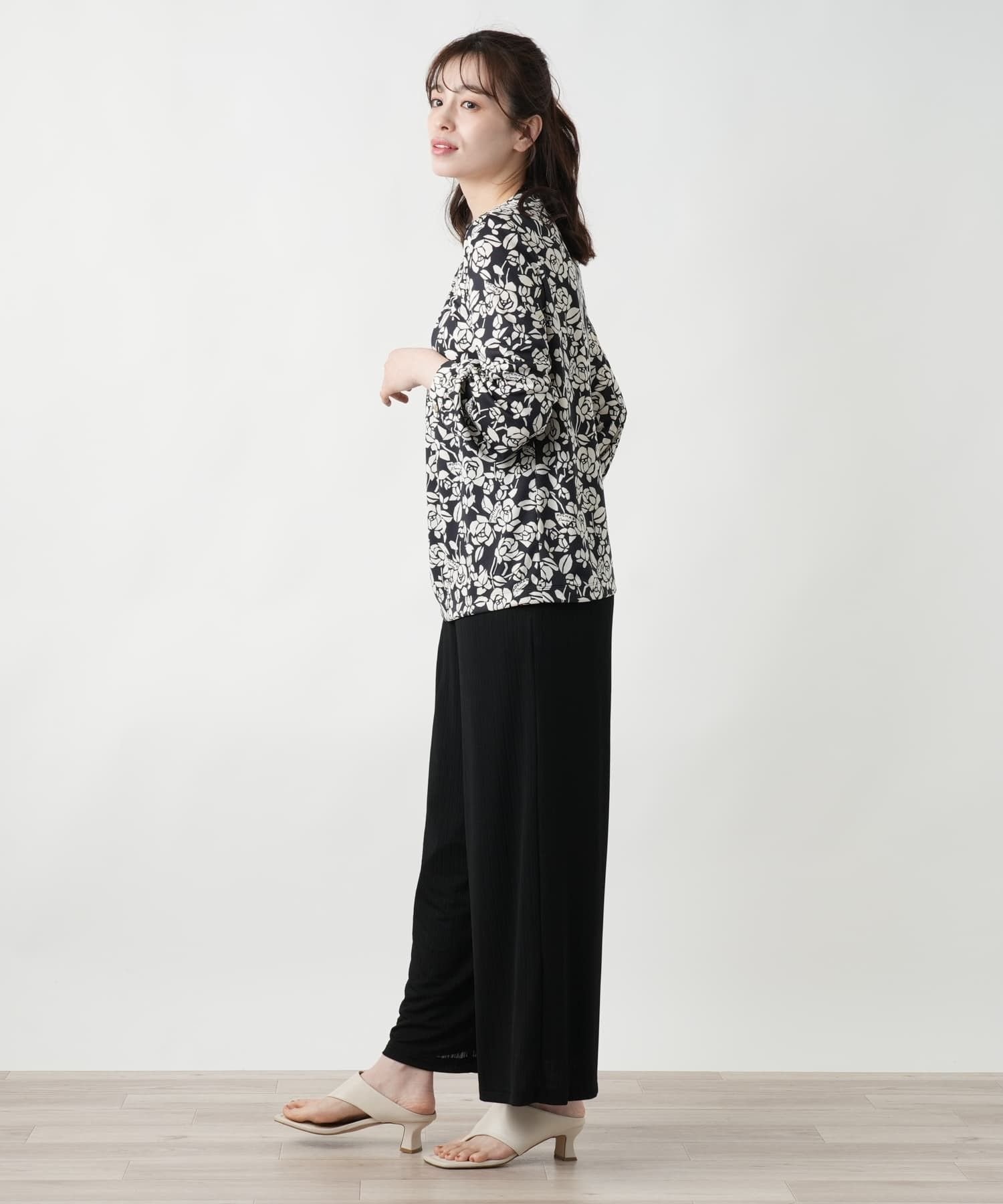 Leilian プリントタックブラウス【ROCHAS Premiere】 レリアン トップス シャツ・ブラウス ブラック
