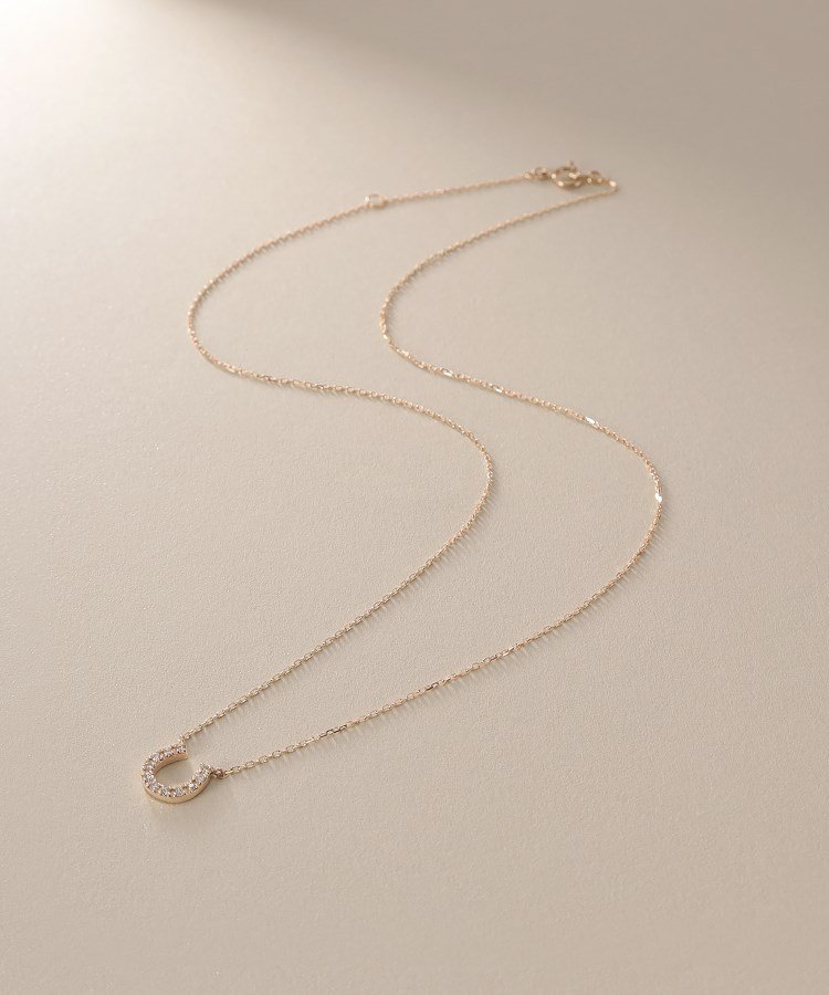 COCOSHNIK K10ダイヤモンド 馬蹄モチーフ ネックレス ココシュニック アクセサリー・腕時計 ネックレス イエロー【送料無料】