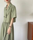 【SALE/60%OFF】emi+ ショートテーラーサマージャケット+フレアスカート セットアップ エミプラス スーツ・フォーマル セットアップスーツ ネイビー...