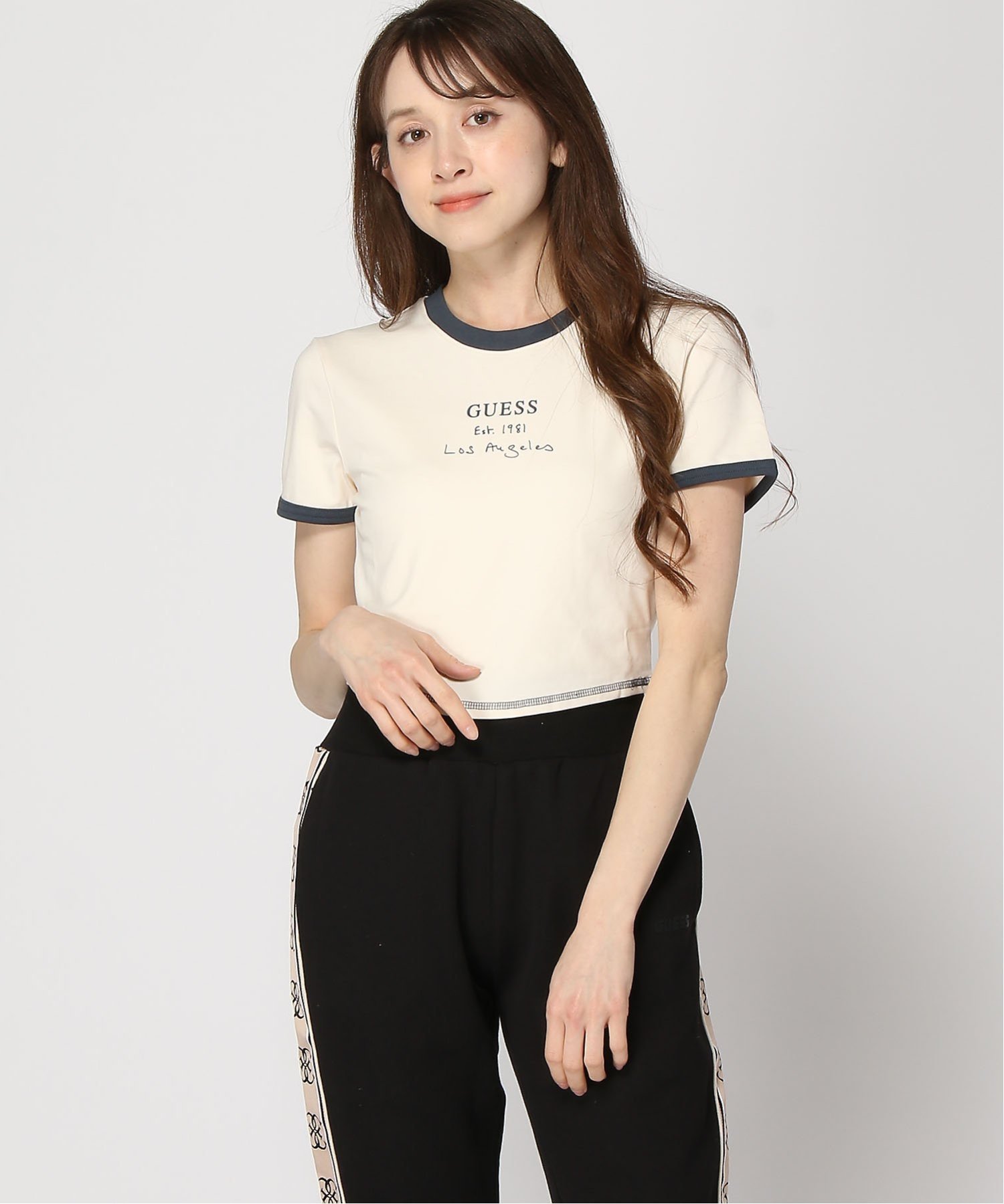 【SALE／50%OFF】GUESS (W)Signature Crop Tee ゲス トップス カットソー・Tシャツ ベージュ ネイビー ピンク グリーン