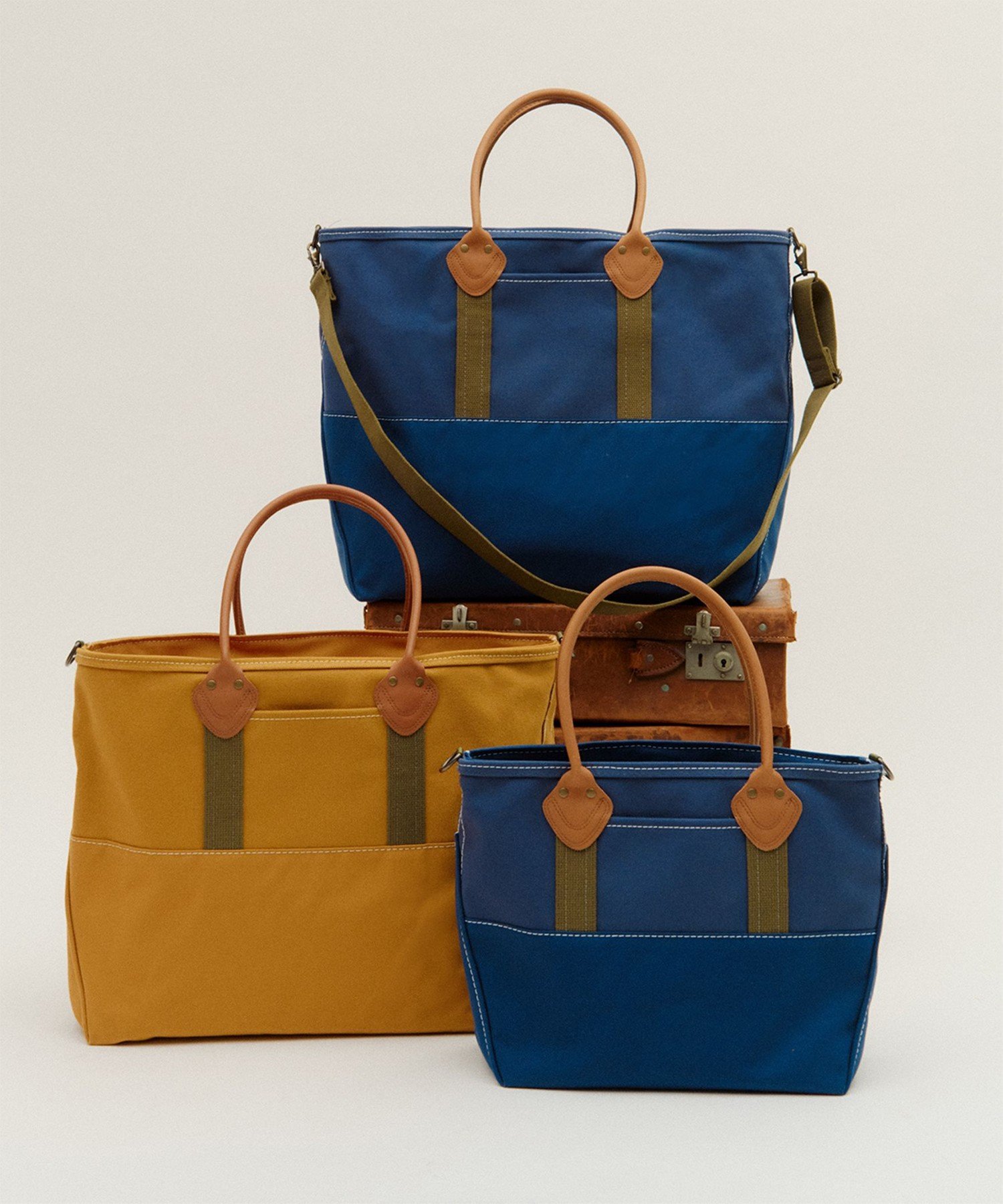 L.L.Bean / 別注 Deep Bottom Leather Handle Zip Tote L ビームス メン バッグ トートバッグ ネイビー ブラウン