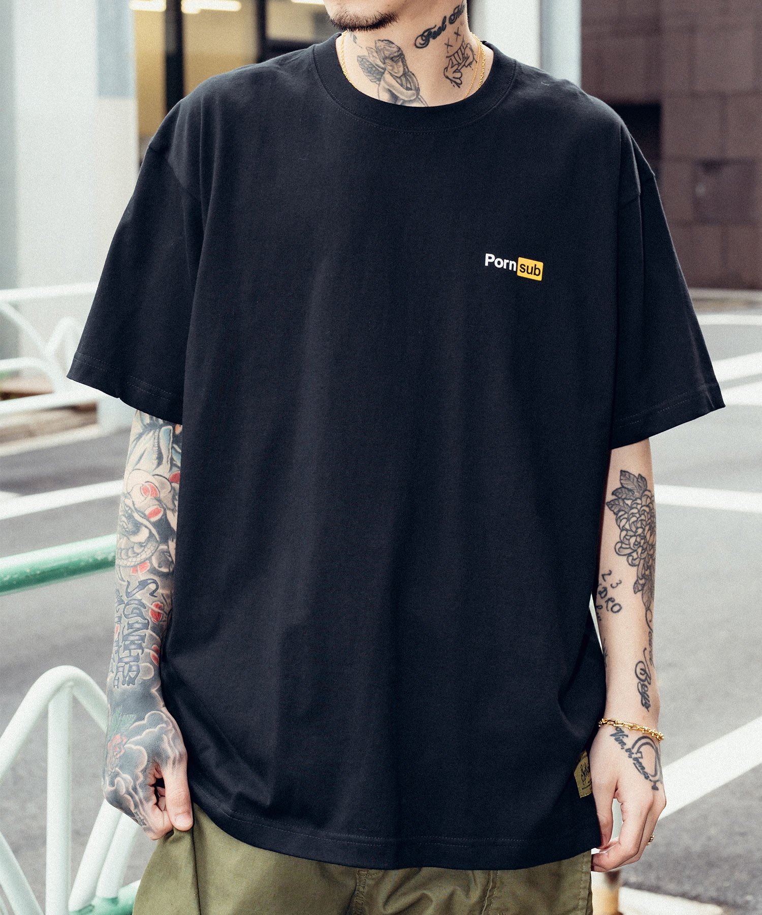 Subciety Server tee サブサエティ トップス カットソー・Tシャツ ホワイト ブラック