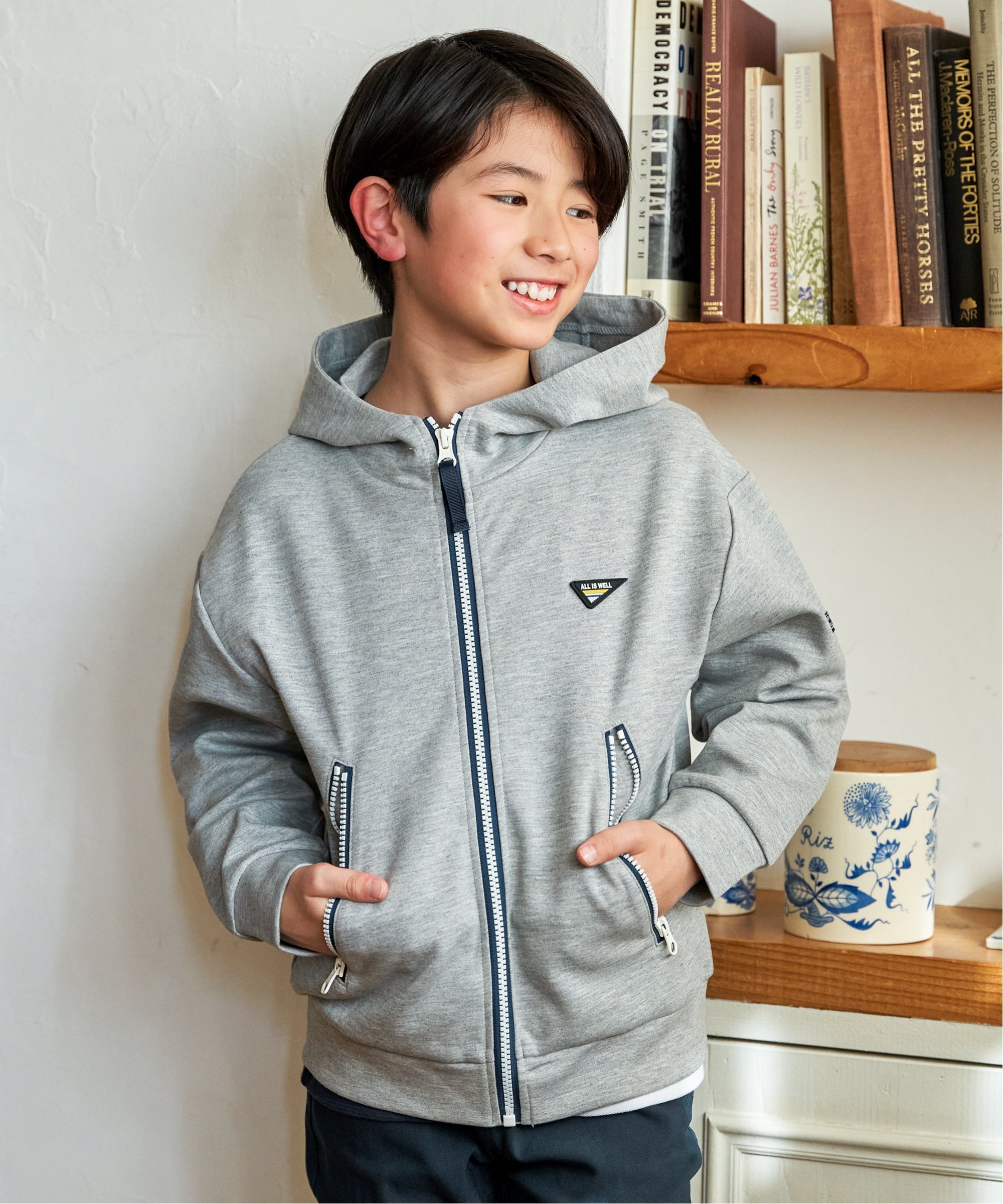 【SALE／30%OFF】ikka ポンチジップ配色ジップパーカー(110~160cm) イッカ トップ...
