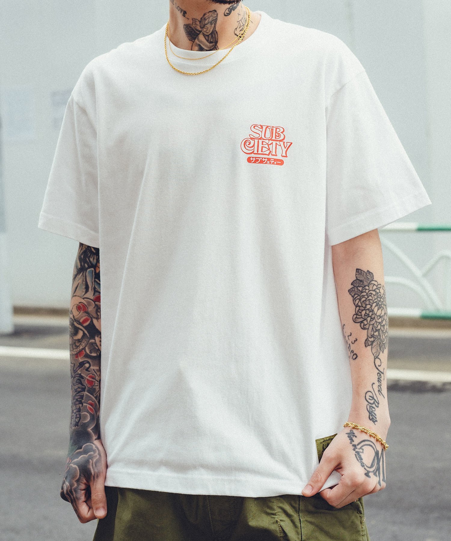 Subciety Noodle tee サブサエティ トップス カットソー・Tシャツ ホワイト ブラック