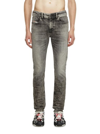 DIESEL メンズ デニム スキニー 1979 SLEENKER L.32 ディーゼル パンツ ジーンズ・デニムパンツ ブラック【送料無料】 DIESEL メンズ デニム スキニー 1979 SLEENKER L.32 ディーゼル パンツ ジーンズ・デニムパンツ ブラック【送料無料】