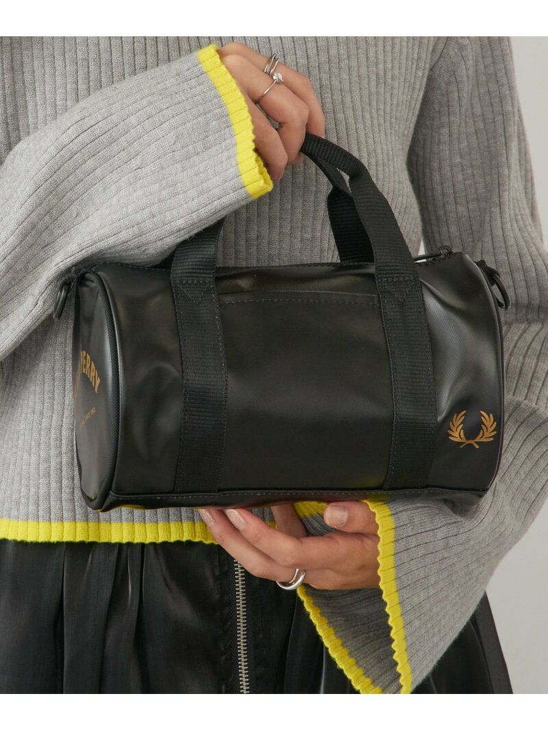 FRED PERRY FRED PERRY/フレッドペリー ミニバレルバッグ ドラムバッグ L1400 カセットチャート バッグ ドラムバッグ ブラック【送料無...