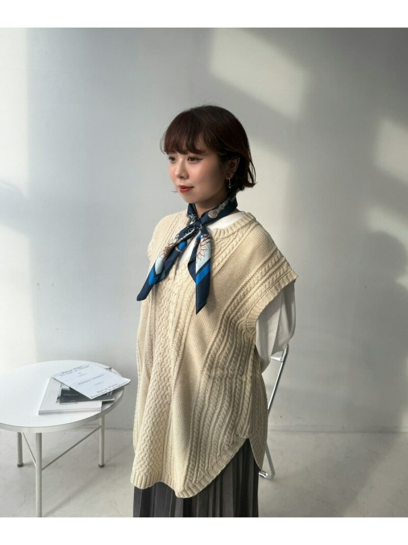 AS KNOW AS plus ヴィンテージ風スカーフ 70*70 アズノゥアズプラス ファッション雑貨 スカーフ・バン..