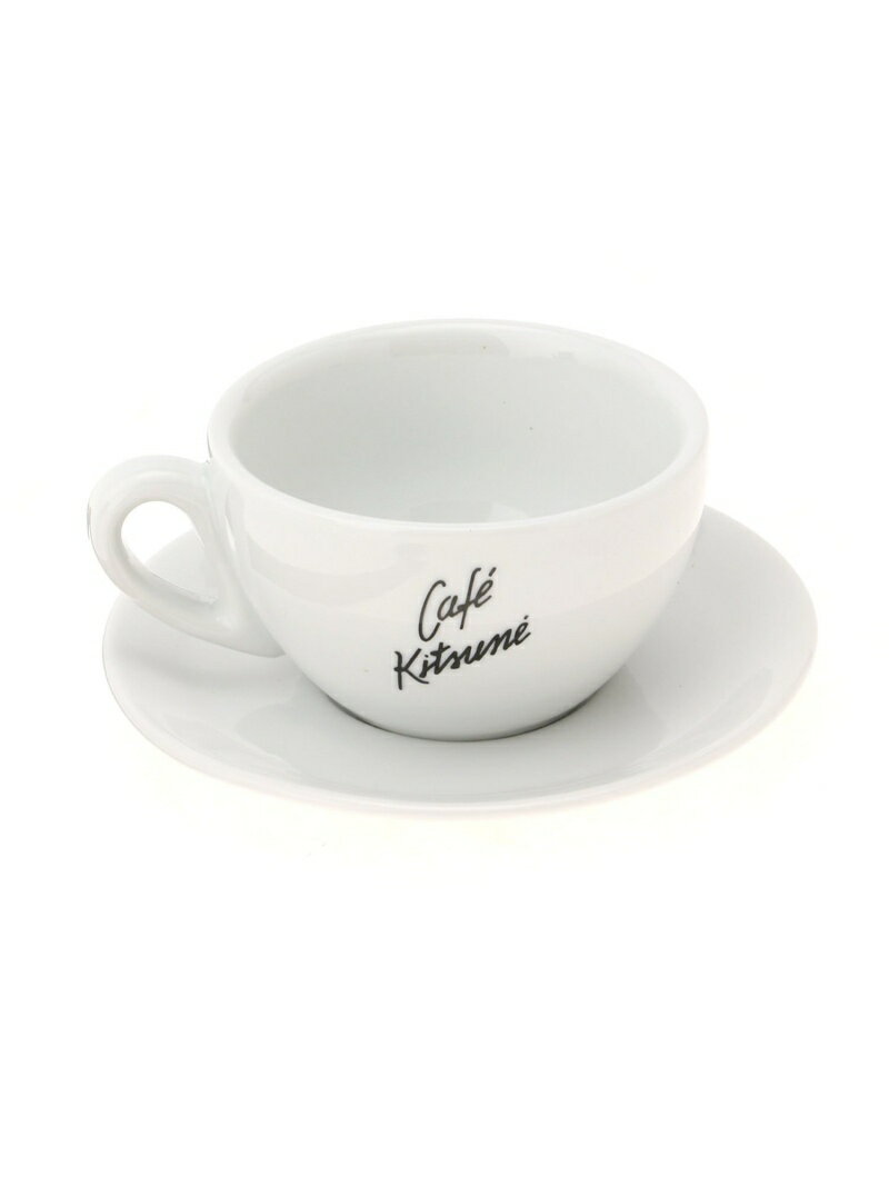 MAISON KITSUNE（メゾン キツネ）Cafe Kitsune/(U)CUP&SAUCER MEDIUM- Café Kitsuné Collection -「Café Kitsuné」ロゴがプリントされたカップ＆ソーサー。毎日使いたい、何気ない日常に溶け込むシンプルなデザイン。デイリーユースはもちろんのこと、プレゼントにも喜ばれるアイテムです。サイズ：M※画像の商品はサンプルです。 実際の商品と仕様が若干異なる場合がございます。【Café Kitsuné（カフェ キツネ）】2013年に設立されたカフェ キツネは、東京、パリ、ソウル、ニューヨーク、北京など、世界各国に店舗を展開。スペシャリティコーヒーのエキスパートであるCafé Kitsunéは、コーヒーを愛す世界中の人々を虜にする存在となっています。2019年以降はカフェ事業に留まらず、自家焙煎、バー、レストランと活動の幅を広げています。型番：KC2-215-CUP-01-01 GV8131【採寸】アイテムサイズ高さ底面直径直径カップM5.5cm5.0cm9.5cmソーサーM2.0cm9.0cm14.0cm商品のサイズについて【商品詳細】イタリアサイズ：M※画面上と実物では多少色具合が異なって見える場合もございます。ご了承ください。商品のカラーについて 【予約商品について】 ※「先行予約販売中」「予約販売中」をご注文の際は予約商品についてをご確認ください。■重要なお知らせ※ 当店では、ギフト配送サービス及びラッピングサービスを行っておりません。ご注文者様とお届け先が違う場合でも、タグ（値札）付「納品書 兼 返品連絡票」同梱の状態でお送り致しますのでご了承ください。 ラッピング・ギフト配送について※ 2点以上ご購入の場合、全ての商品が揃い次第一括でのお届けとなります。お届け予定日の異なる商品をお買い上げの場合はご注意下さい。お急ぎの商品がございましたら分けてご購入いただきますようお願い致します。発送について ※ 買い物カートに入れるだけでは在庫確保されませんのでお早めに購入手続きをしてください。当店では在庫を複数サイトで共有しているため、同時にご注文があった場合、売切れとなってしまう事がございます。お手数ですが、ご注文後に当店からお送りする「ご注文内容の確認メール」をご確認ください。ご注文の確定について ※ Rakuten Fashionの商品ページに記載しているメーカー希望小売価格は、楽天市場「商品価格ナビ」に登録されている価格に準じています。 商品の価格についてMAISON KITSUNEMAISON KITSUNEのグラス・マグカップ・タンブラー食器・調理器具・キッチン用品ご注文・お届けについて発送ガイドラッピンググッズ3,980円以上送料無料ご利用ガイド