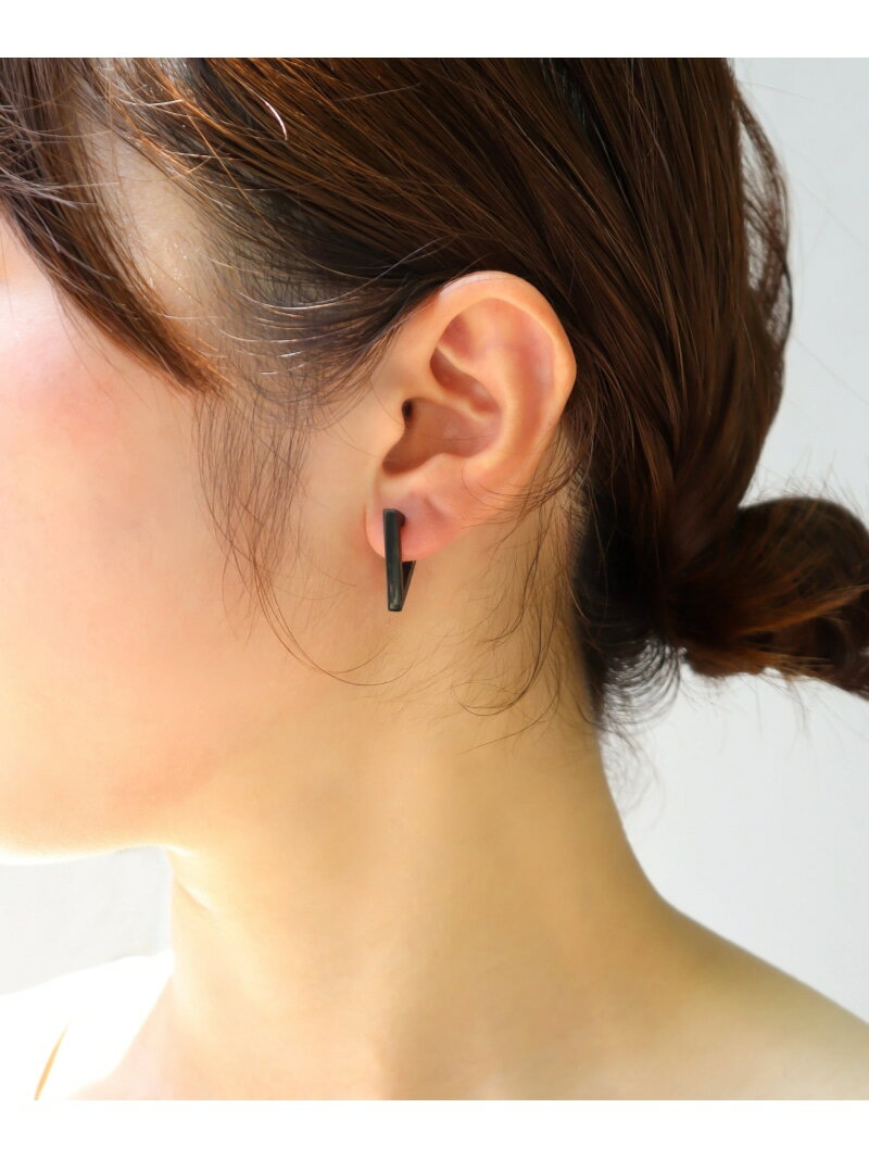 ieLS ステンレス トライアングルフープピアス クークロワッサン アクセサリー・腕時計 ピアス シルバー ゴールド ブラック【送料無料】